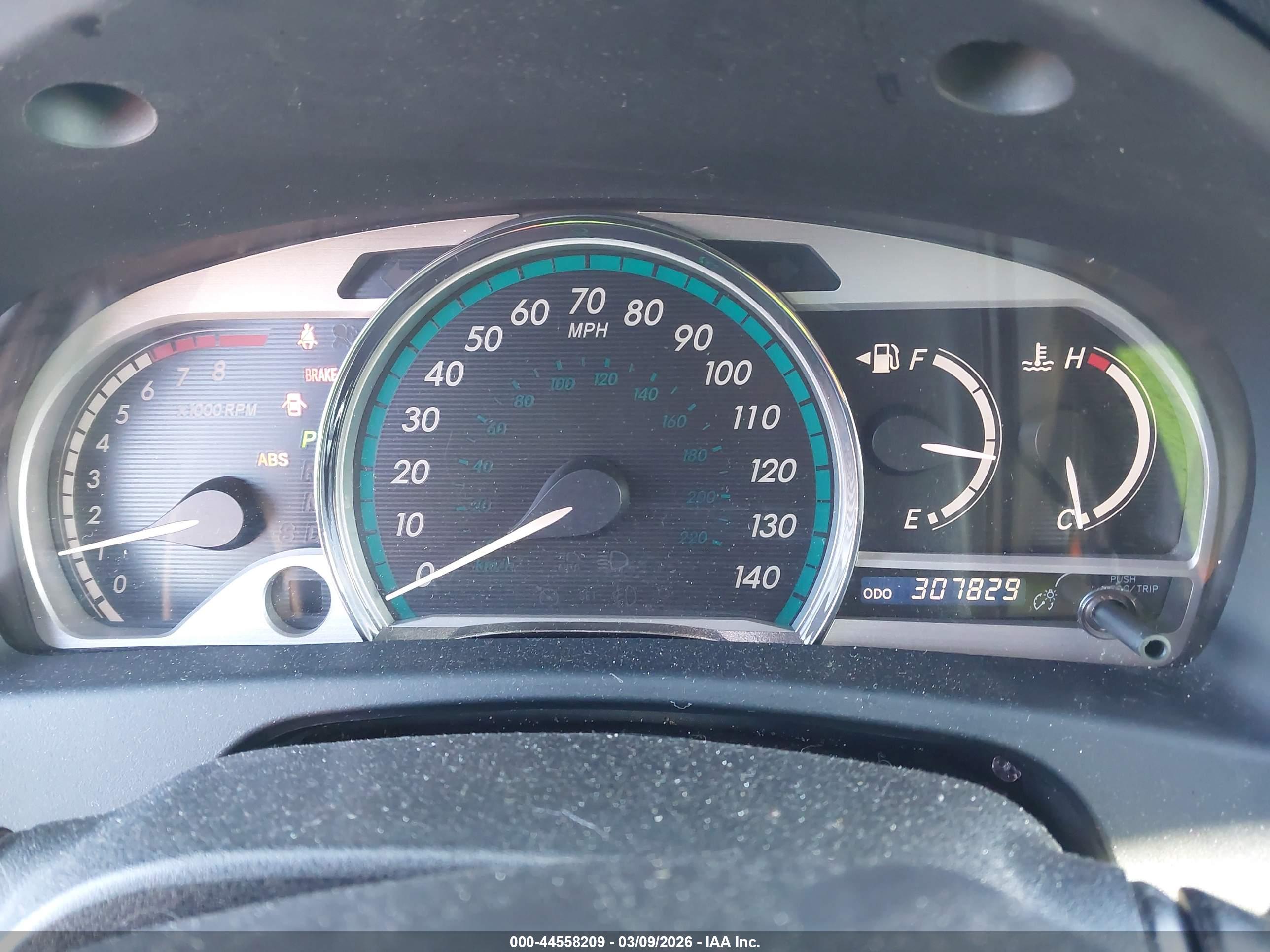 TOYOTA VENZA image 7