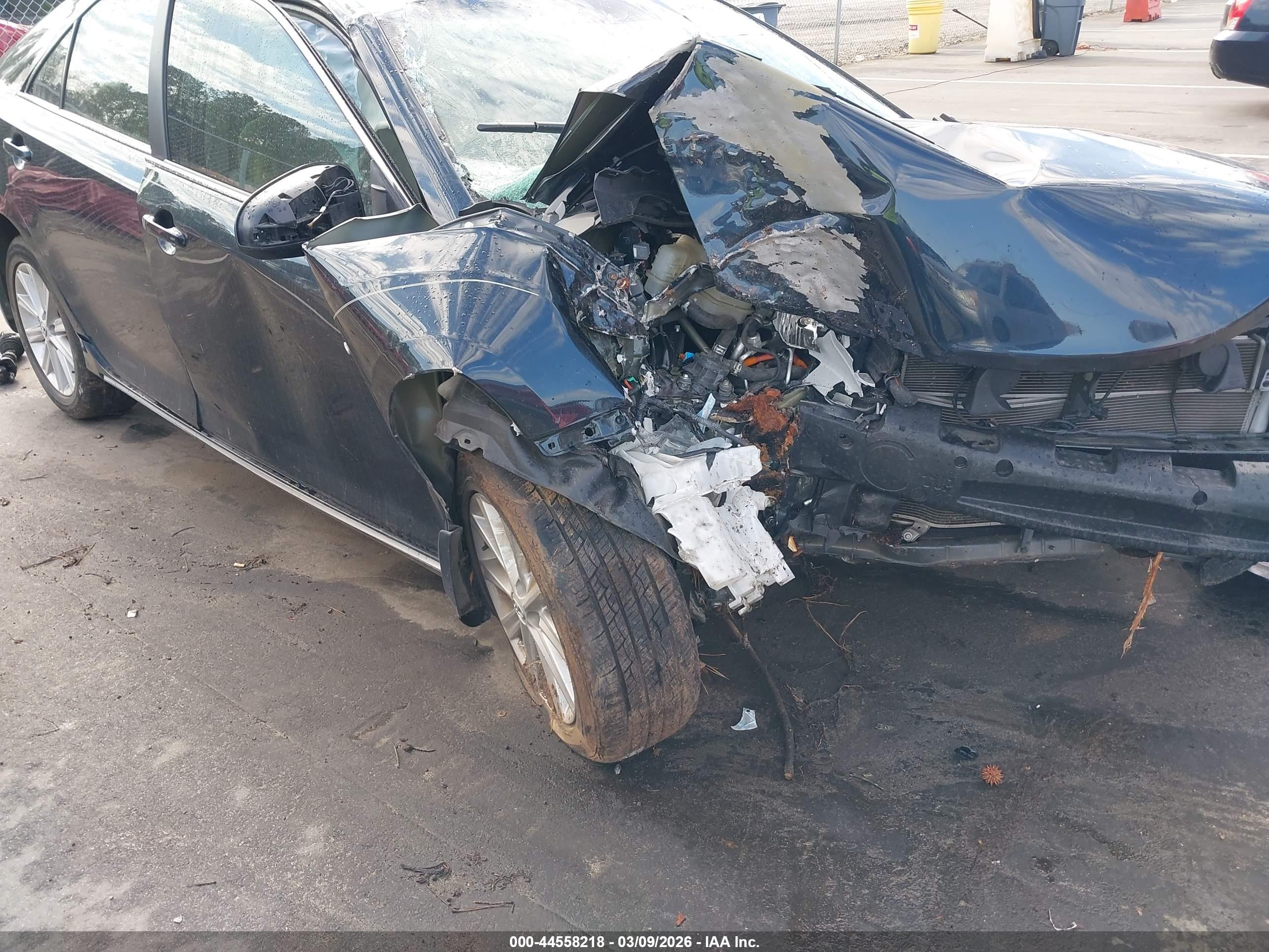 TOYOTA CAMRY image 6