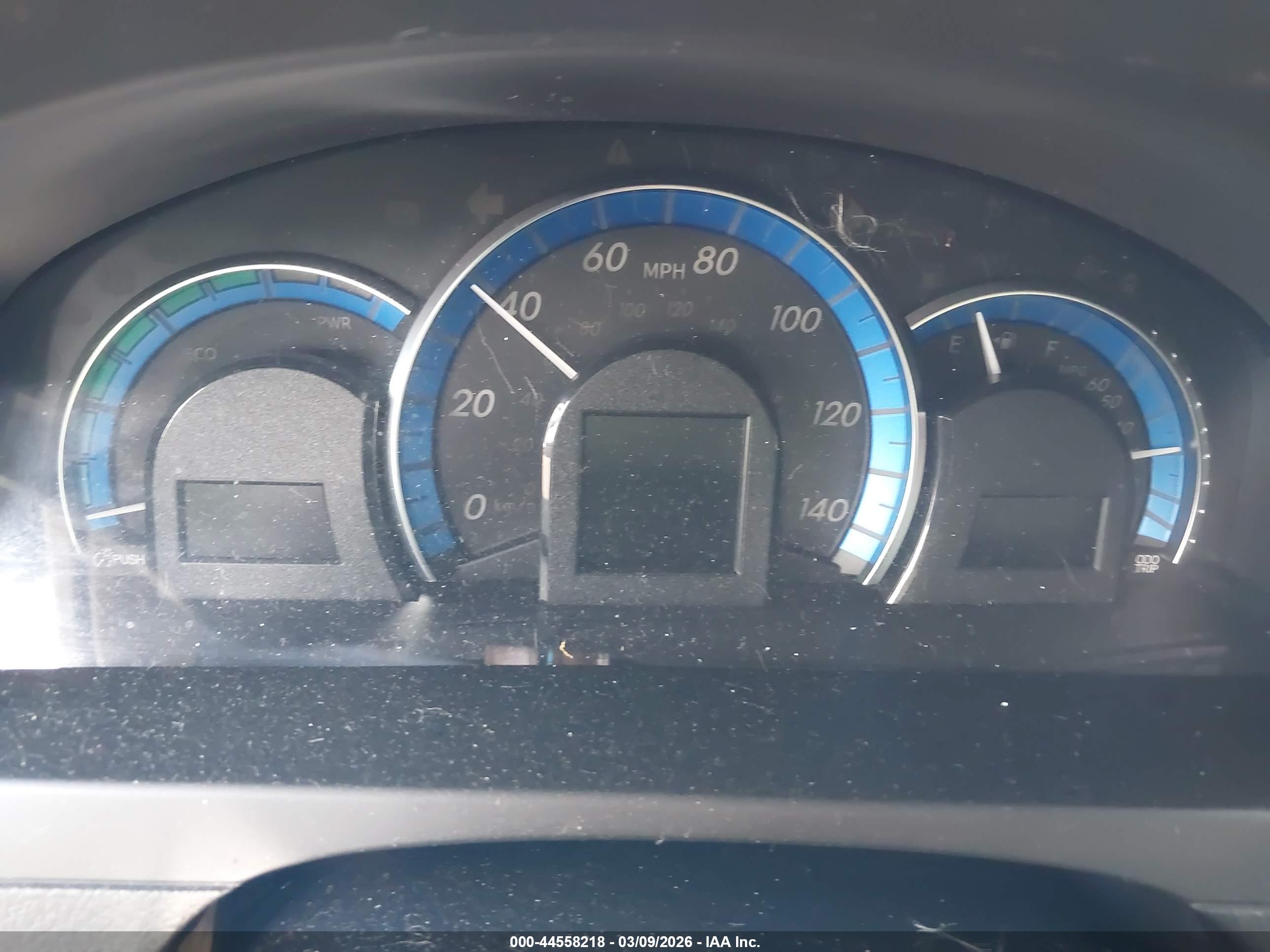 TOYOTA CAMRY image 7
