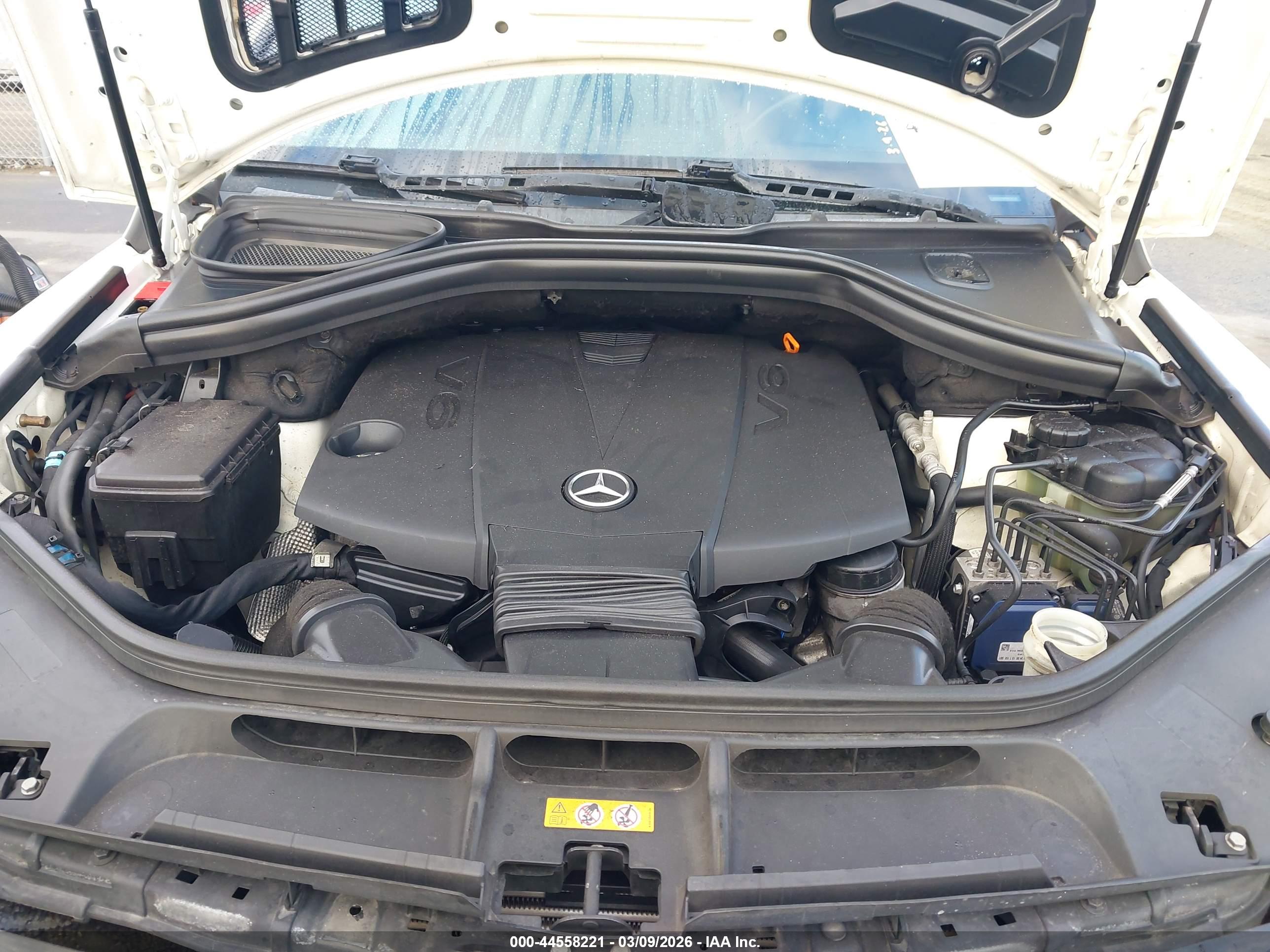 MERCEDES-BENZ ML image 10