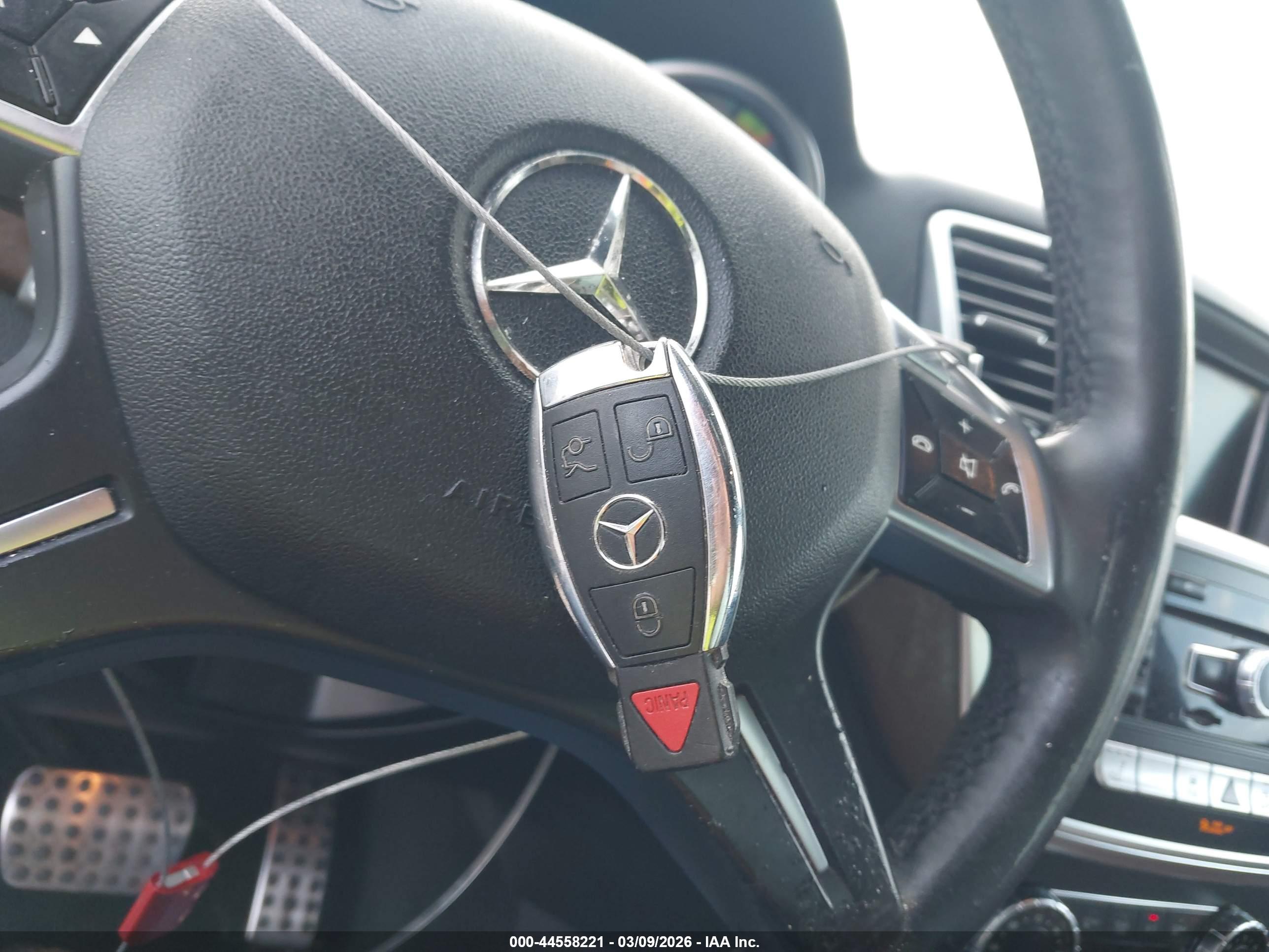 MERCEDES-BENZ ML image 11