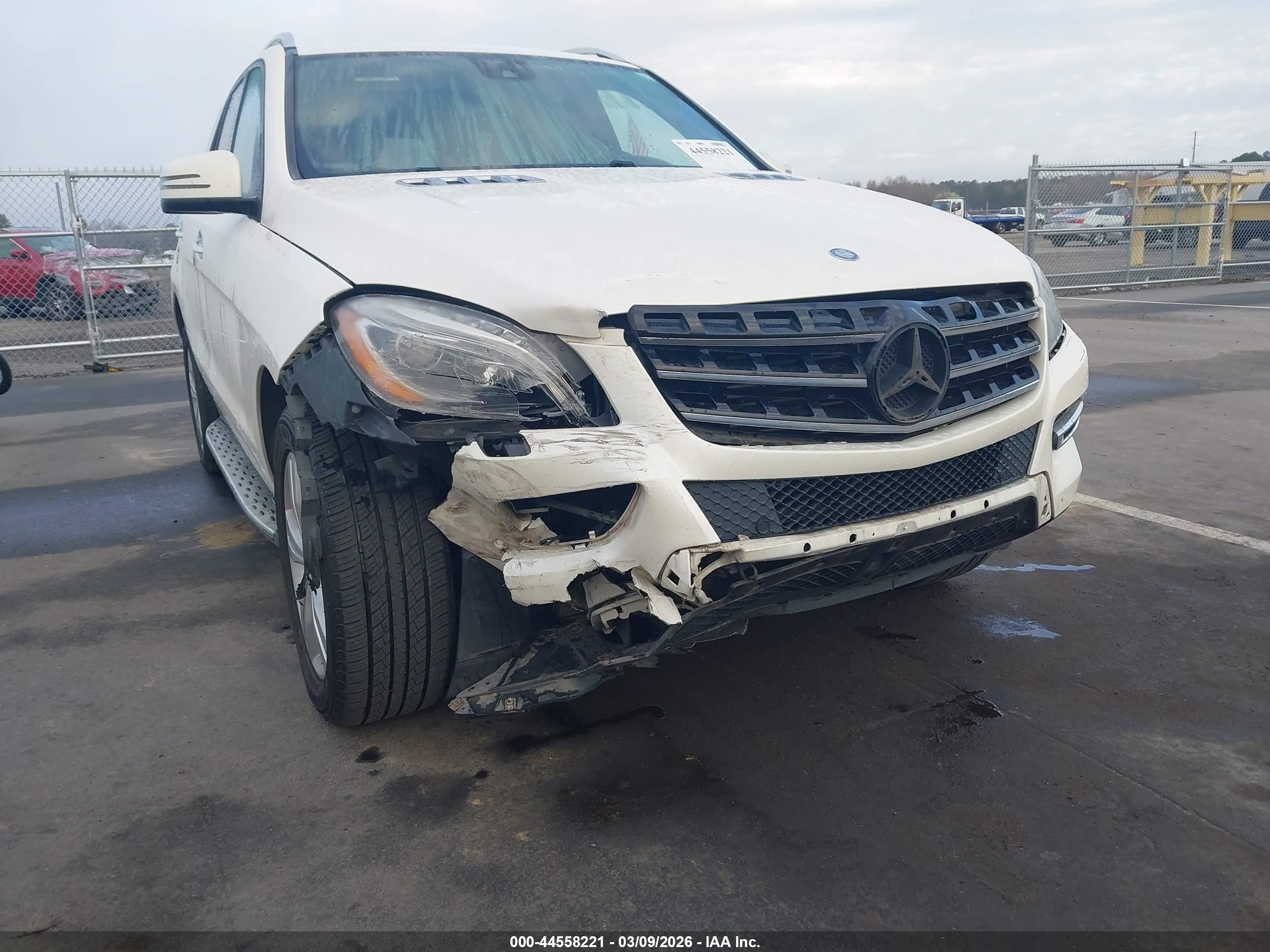 MERCEDES-BENZ ML image 6