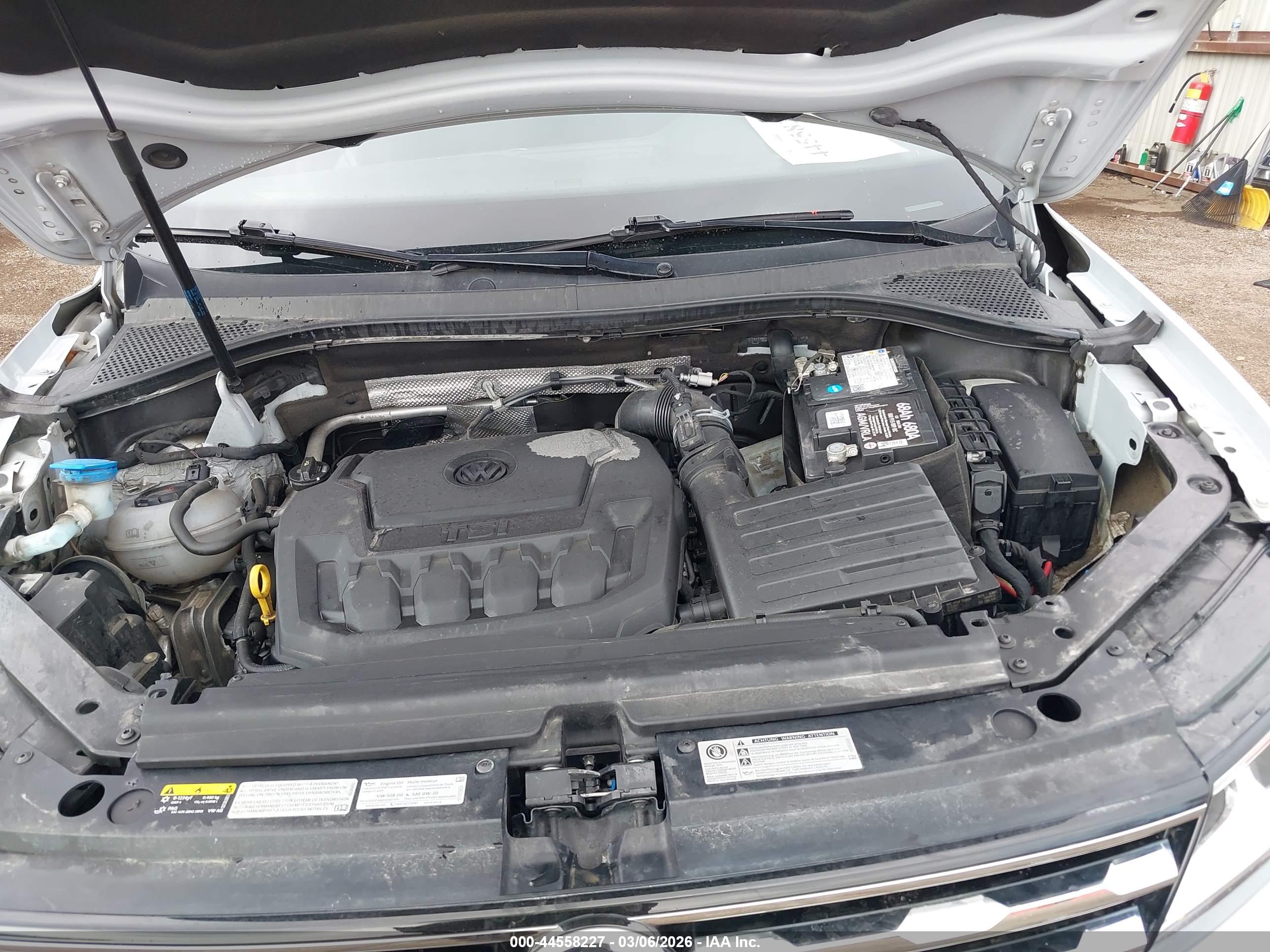 VOLKSWAGEN TIGUAN image 10