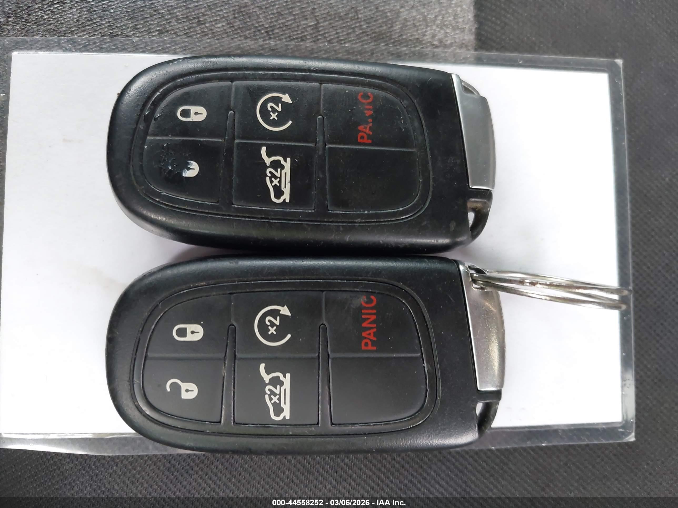 JEEP CHEROKEE image 11