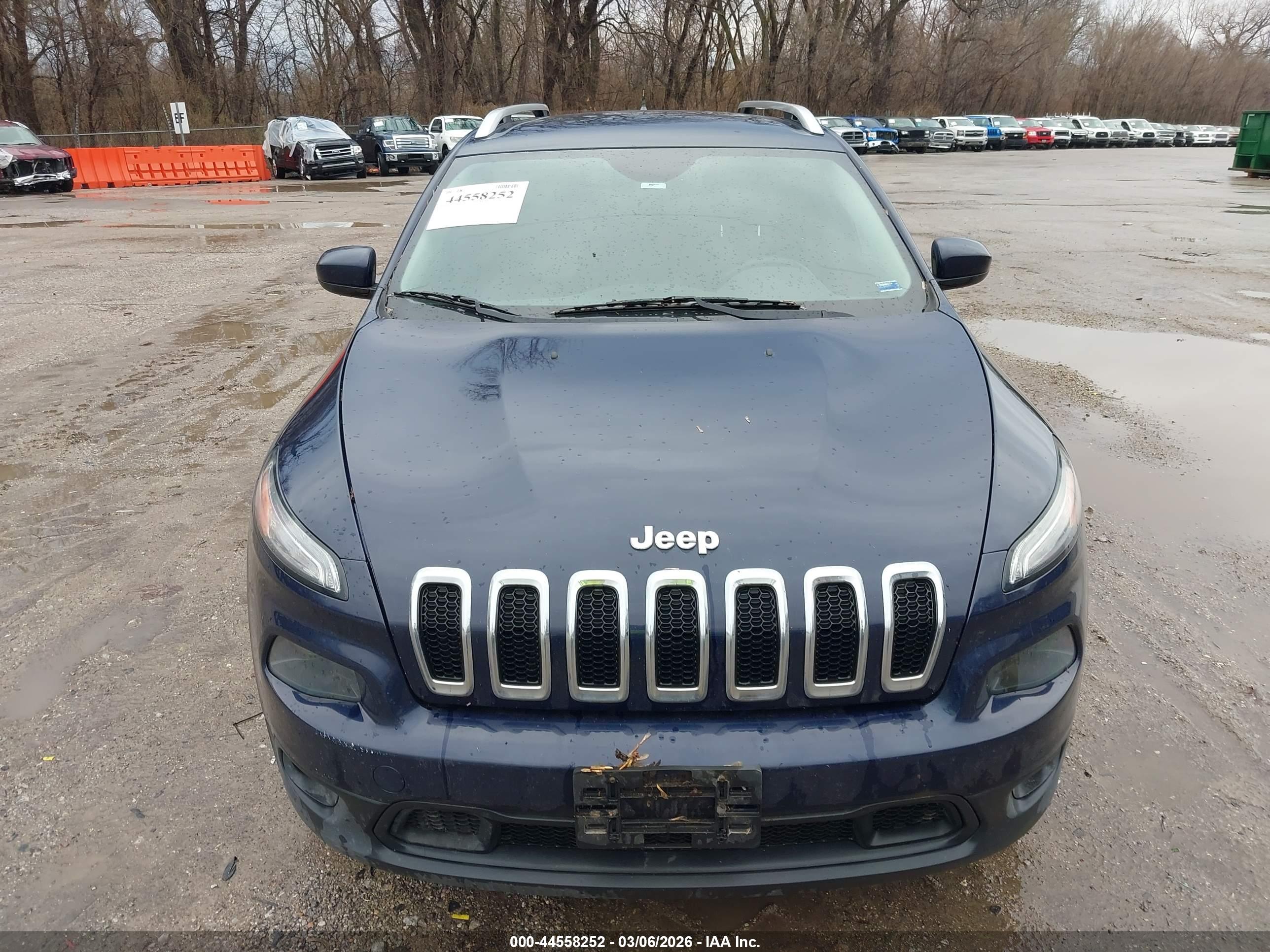 JEEP CHEROKEE image 6