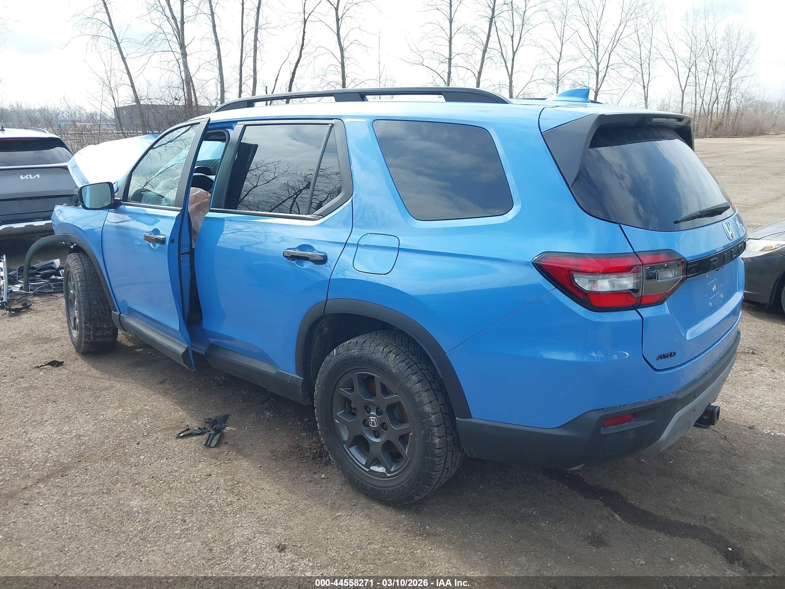 HONDA PILOT image 3