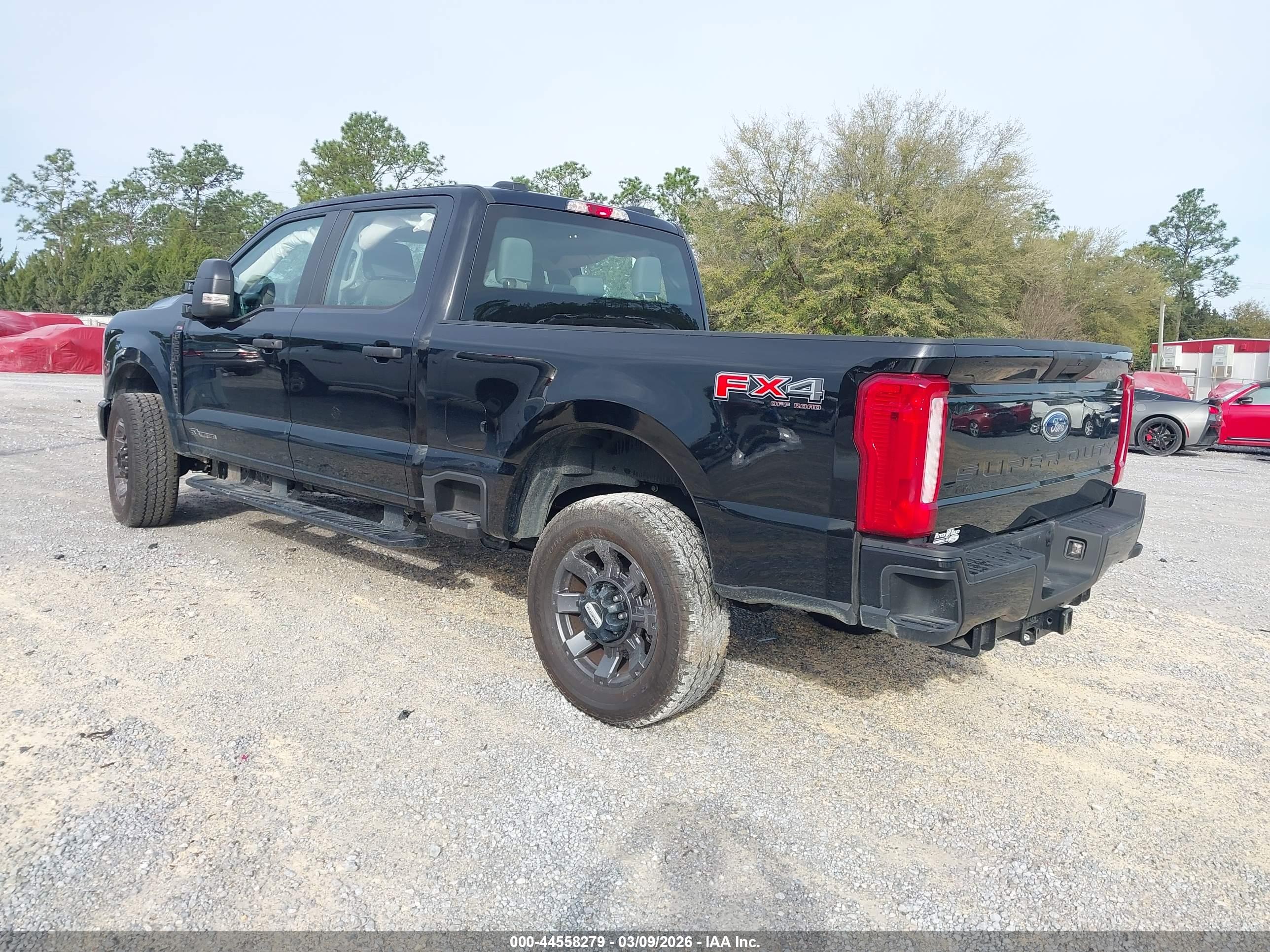 FORD F-250 image 3