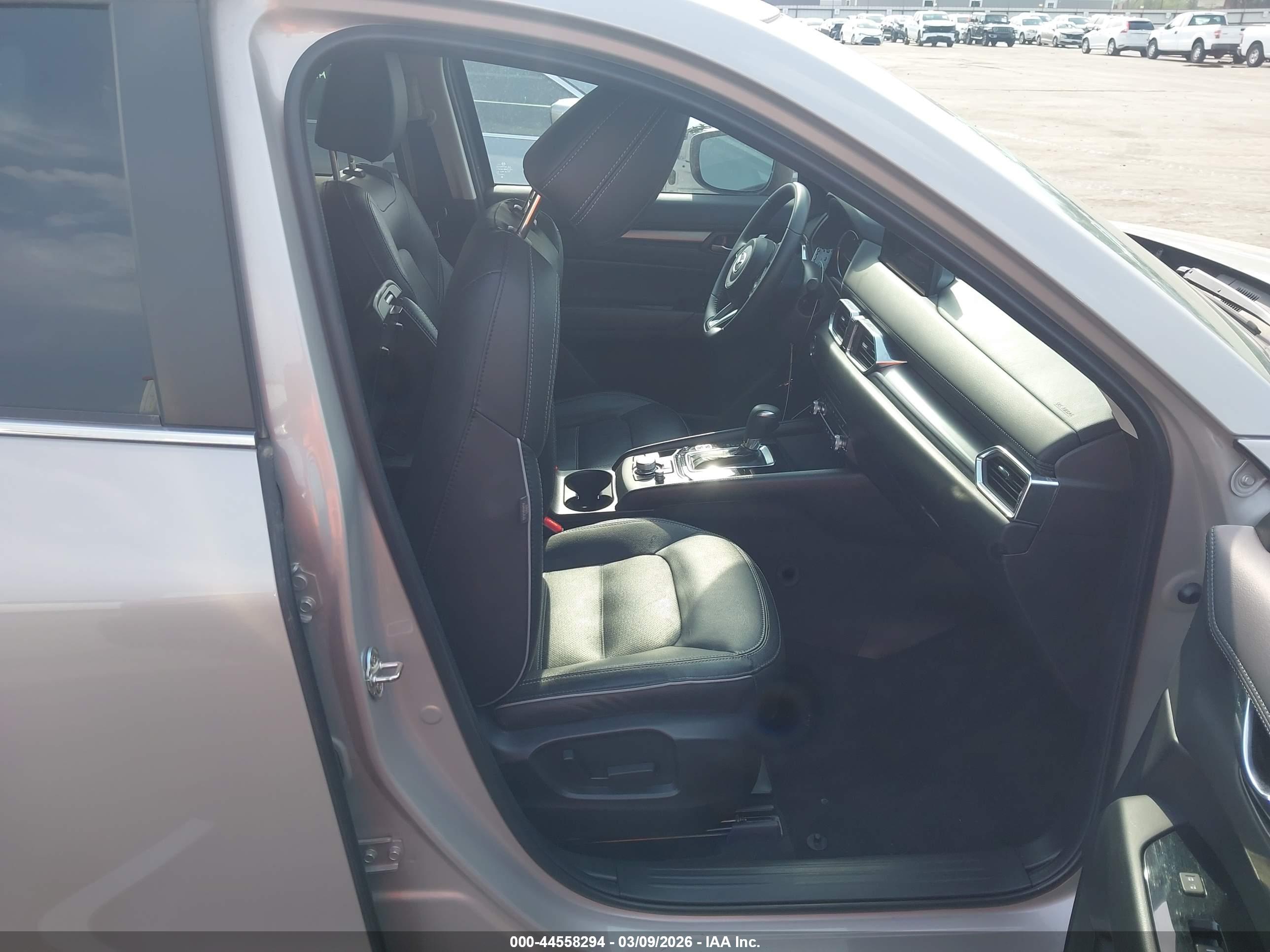MAZDA CX-5 image 5