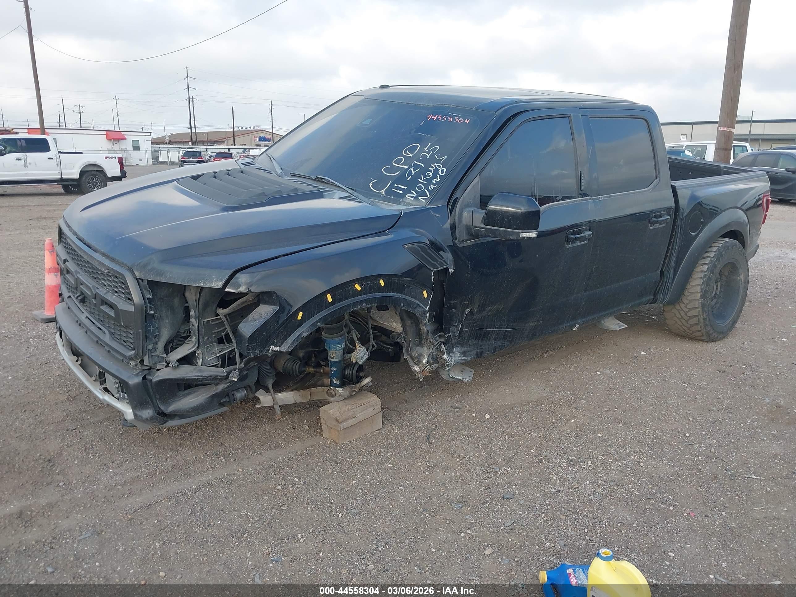 FORD F-150 image 2