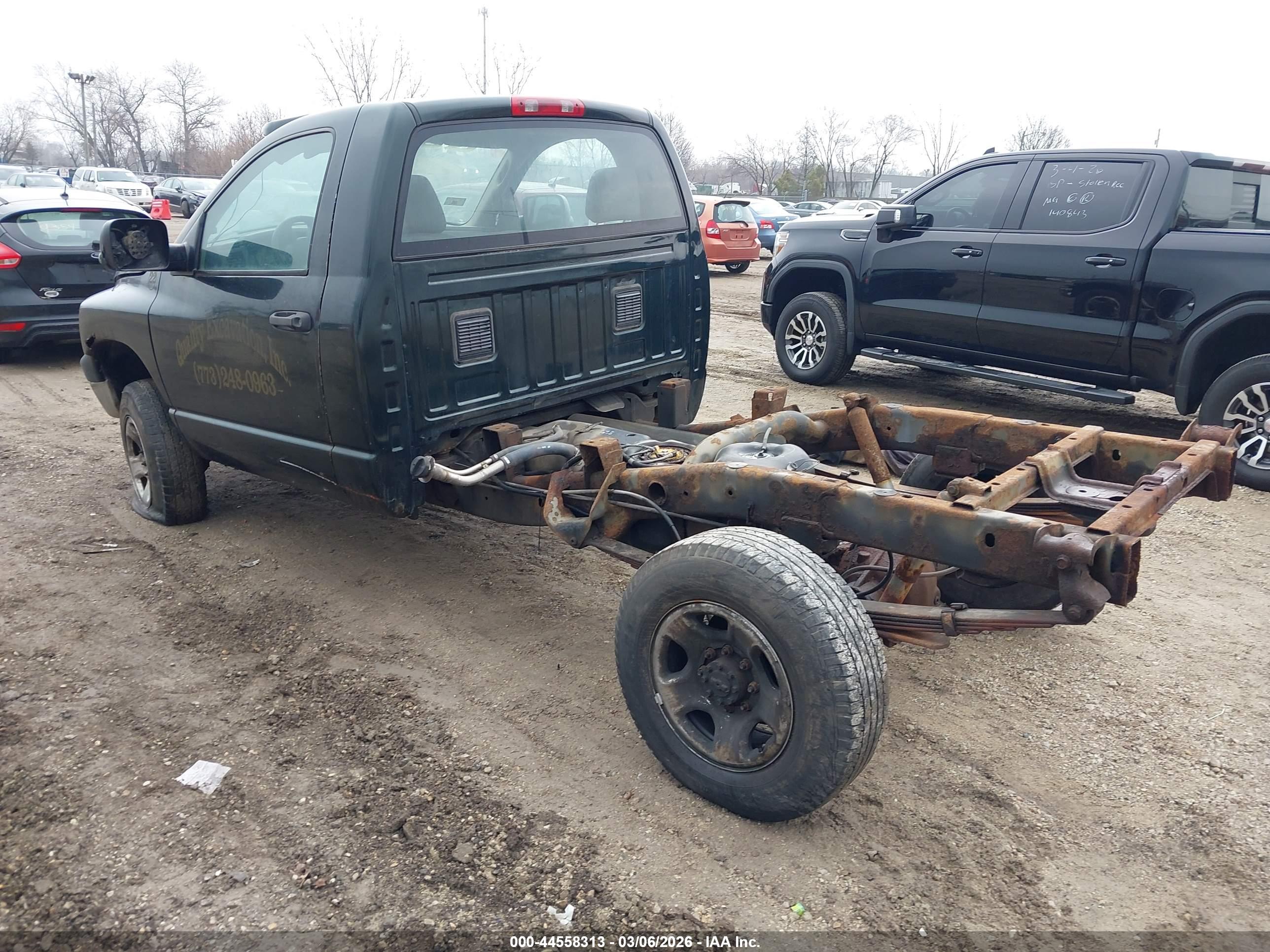 DODGE RAM image 3