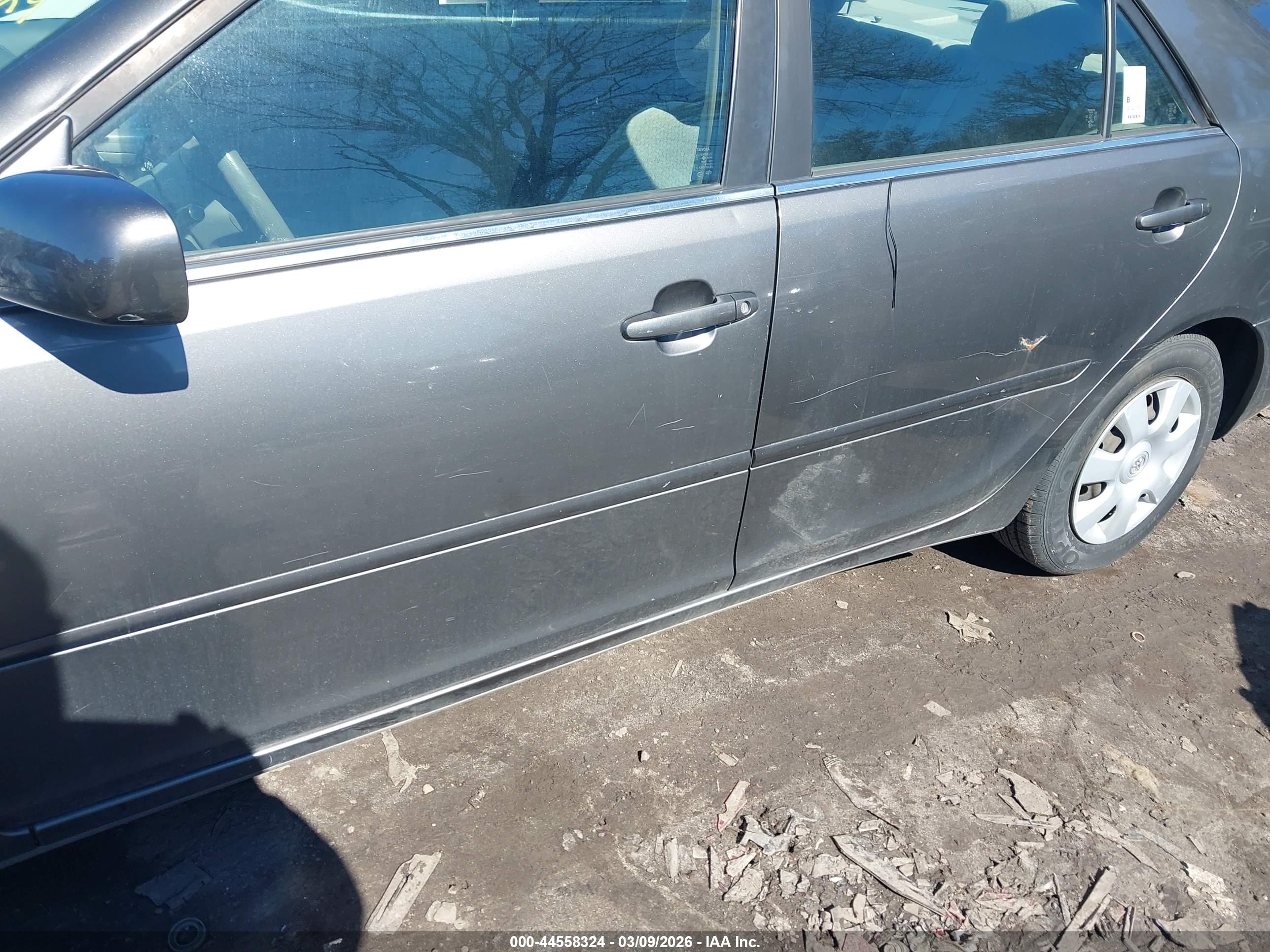 TOYOTA CAMRY image 6