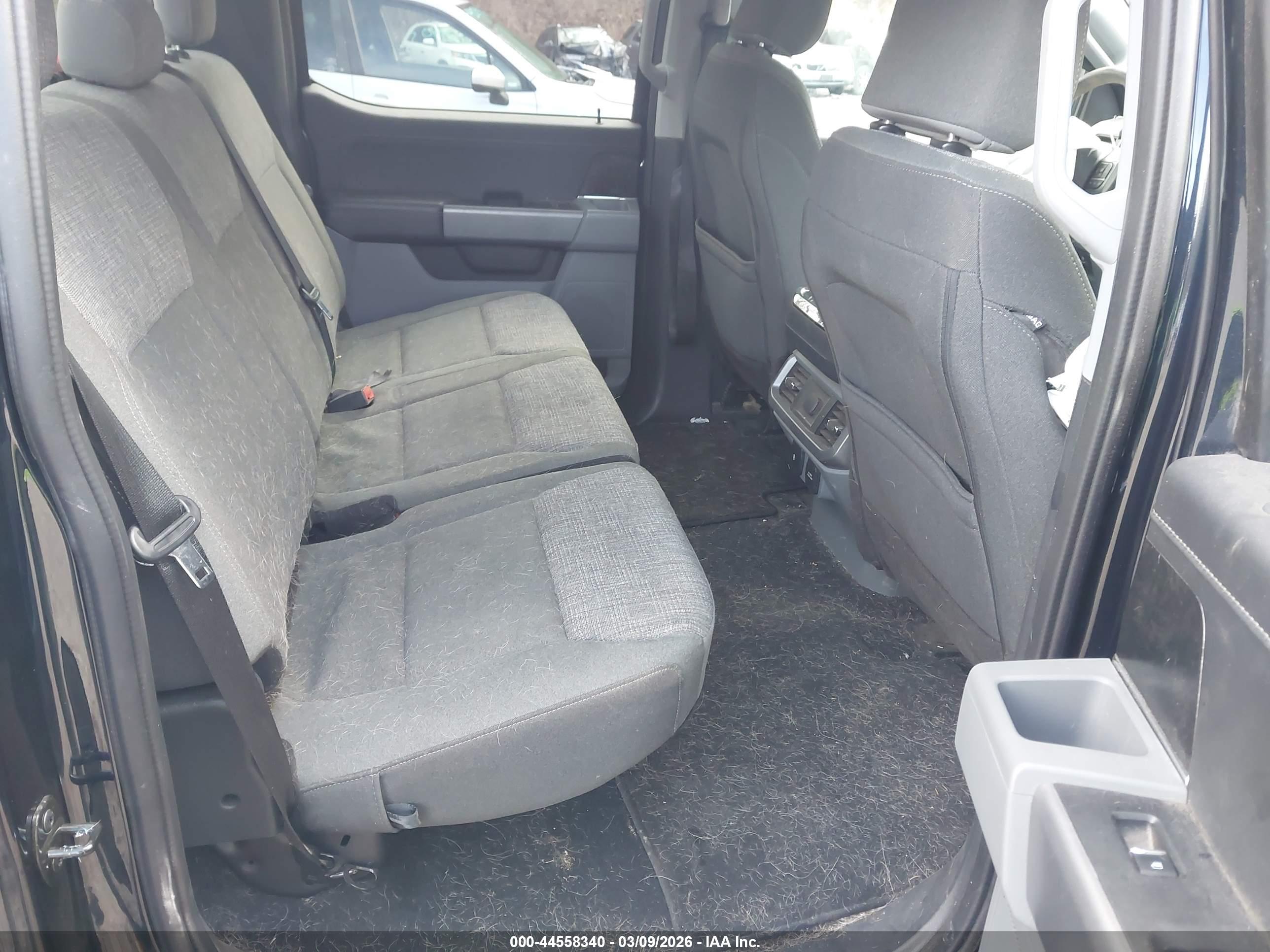 FORD F-150 image 8