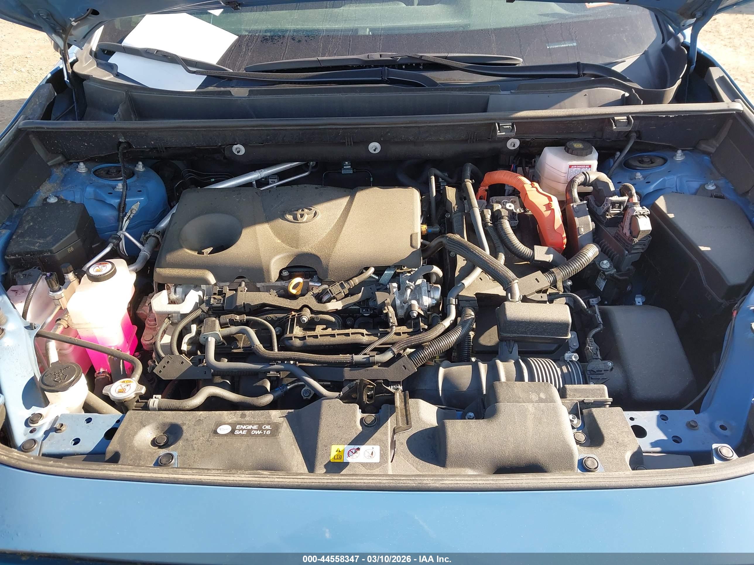 TOYOTA RAV4 image 10