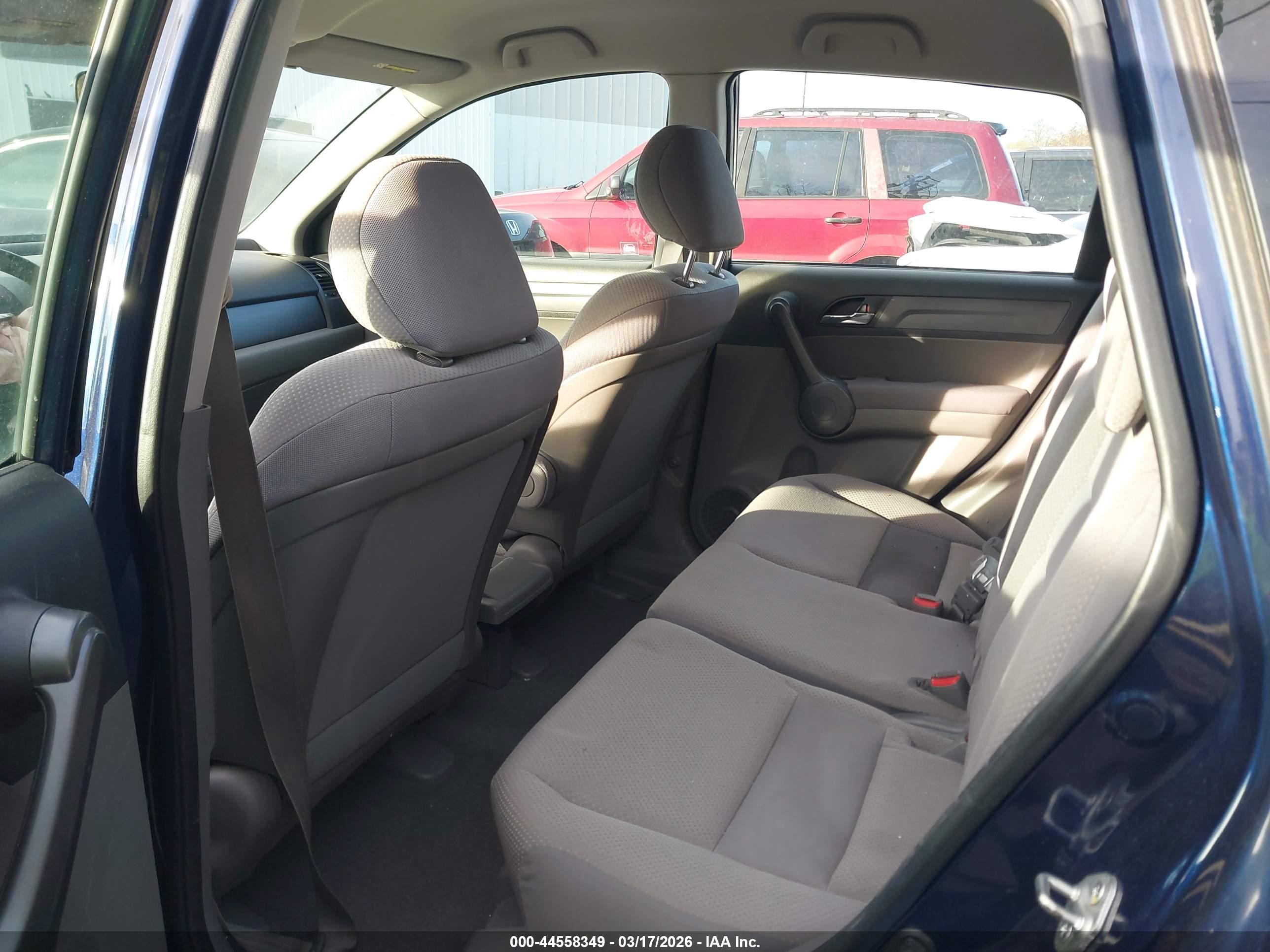 HONDA CR-V image 8