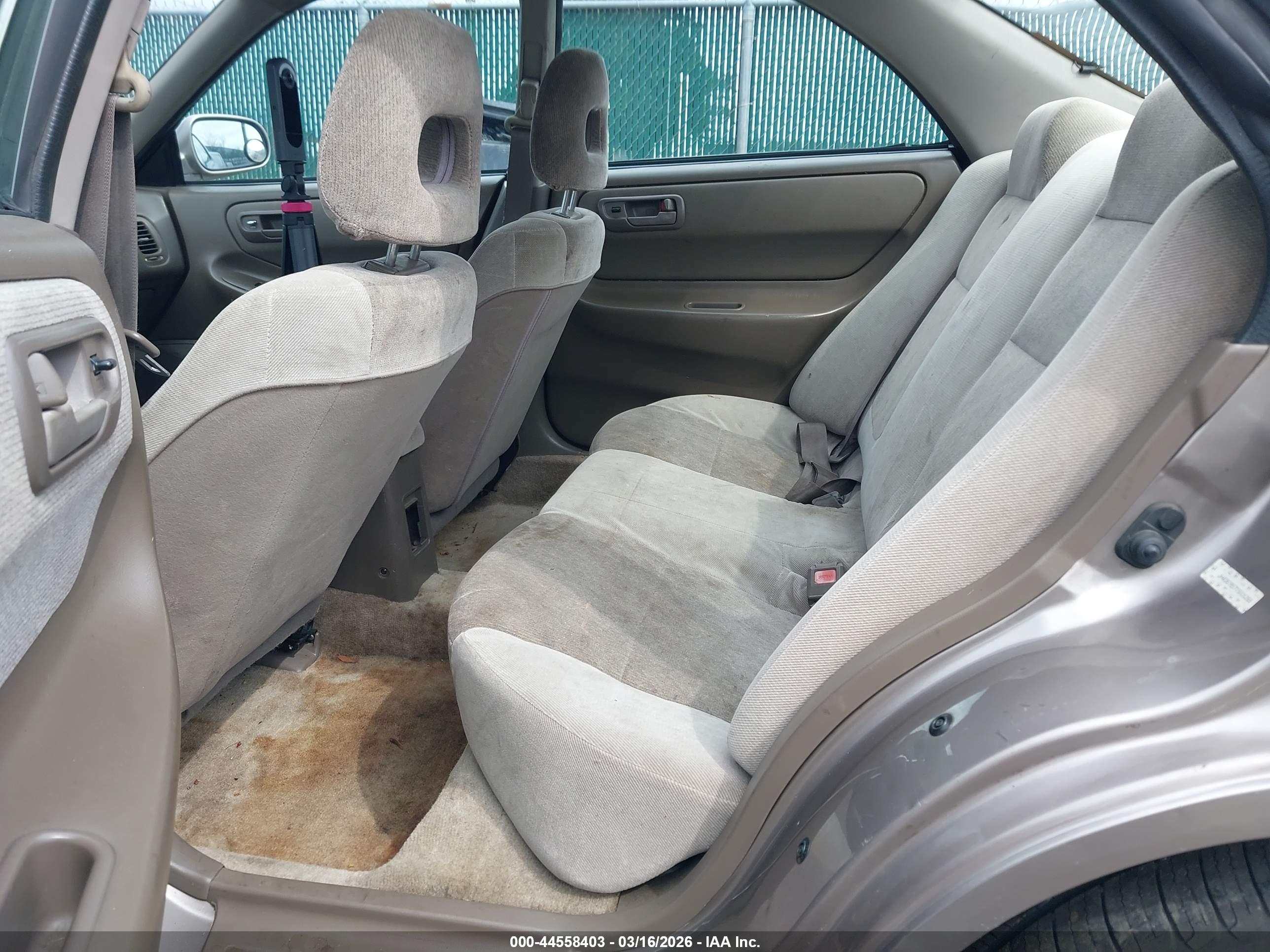 ACURA INTEGRA image 8