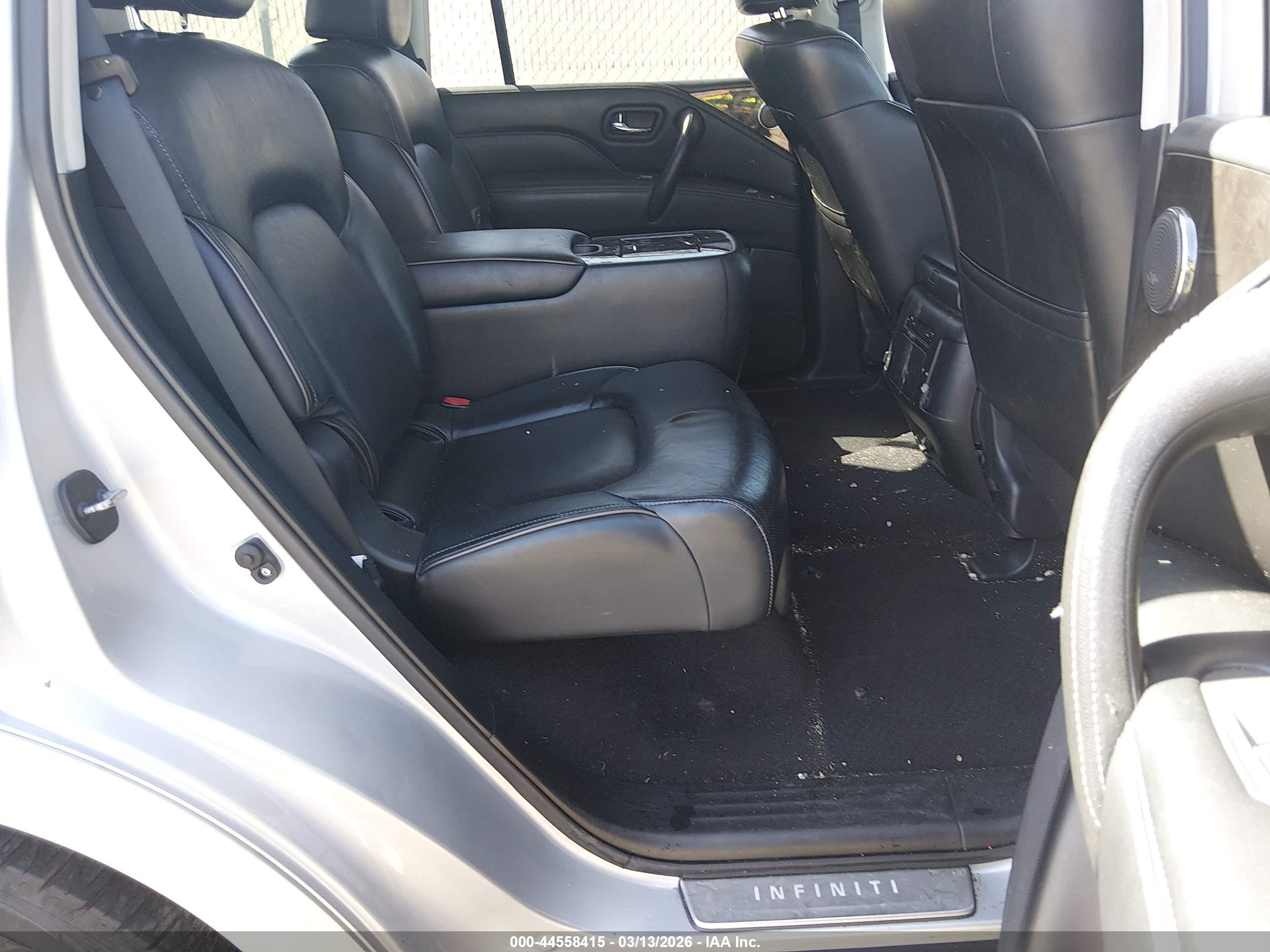 INFINITI QX80 image 8