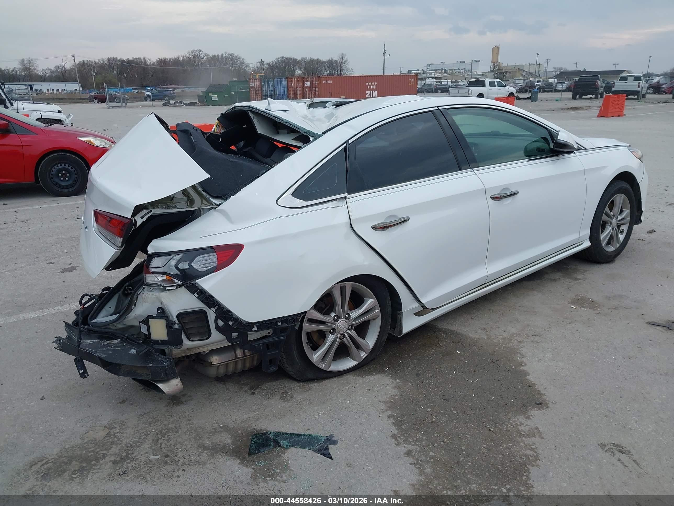 HYUNDAI SONATA image 4