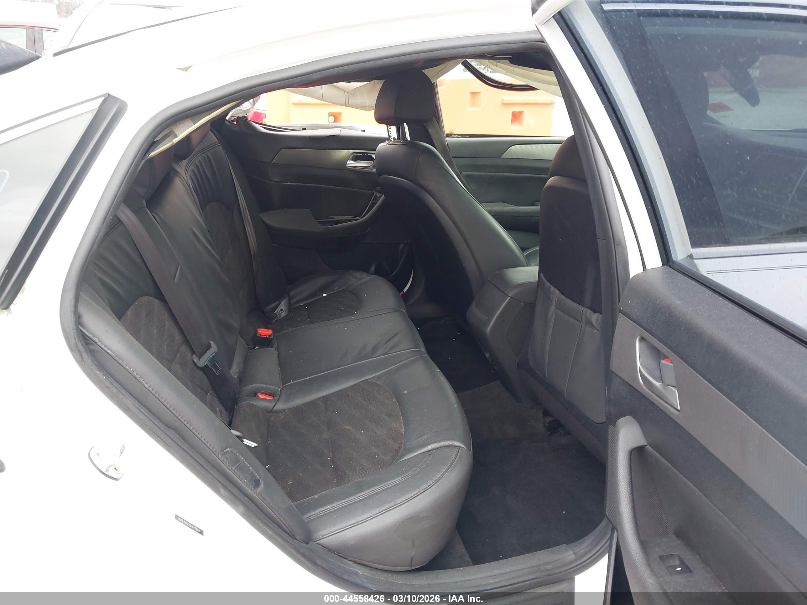 HYUNDAI SONATA image 8