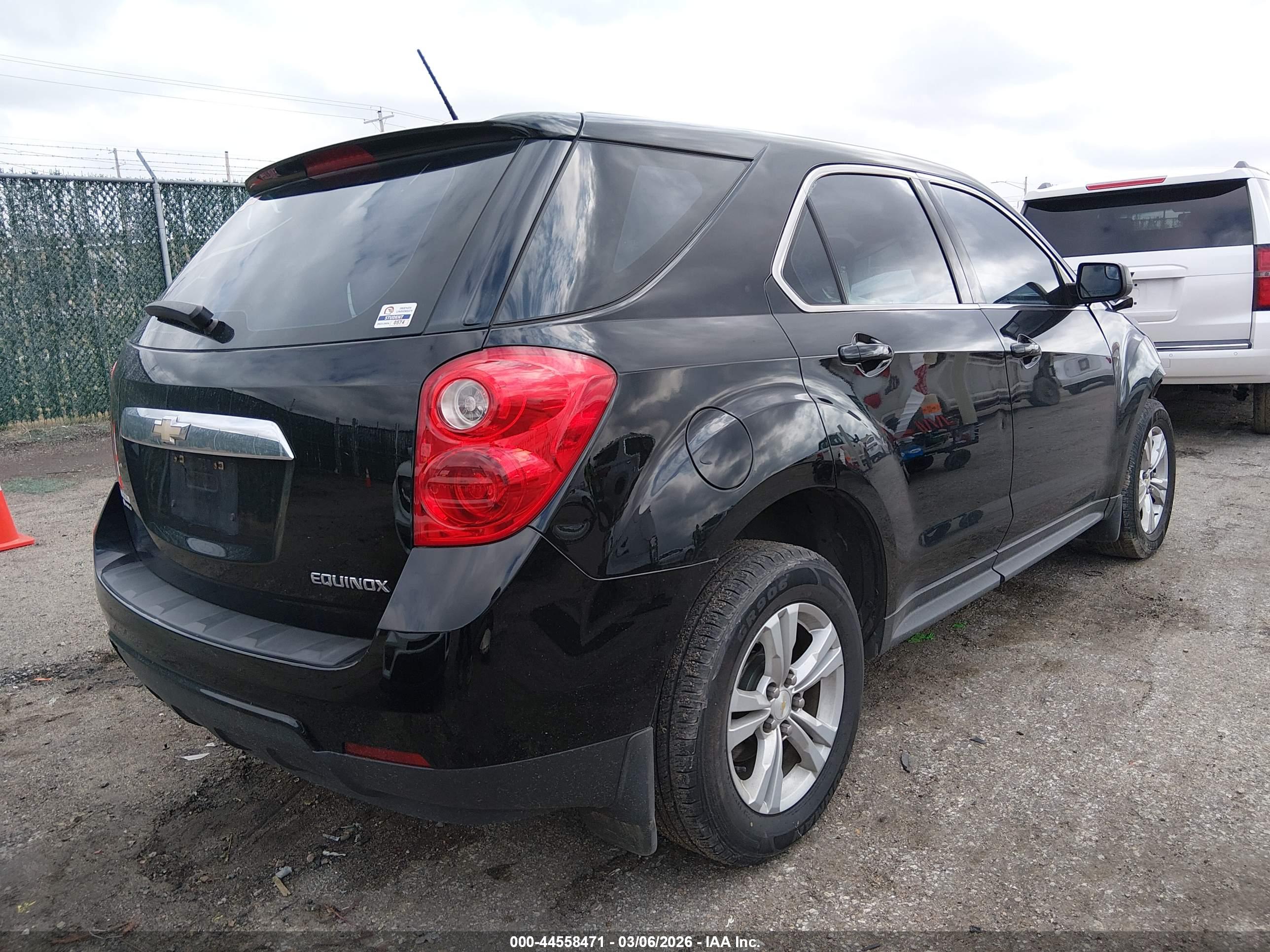 CHEVROLET EQUINOX image 4