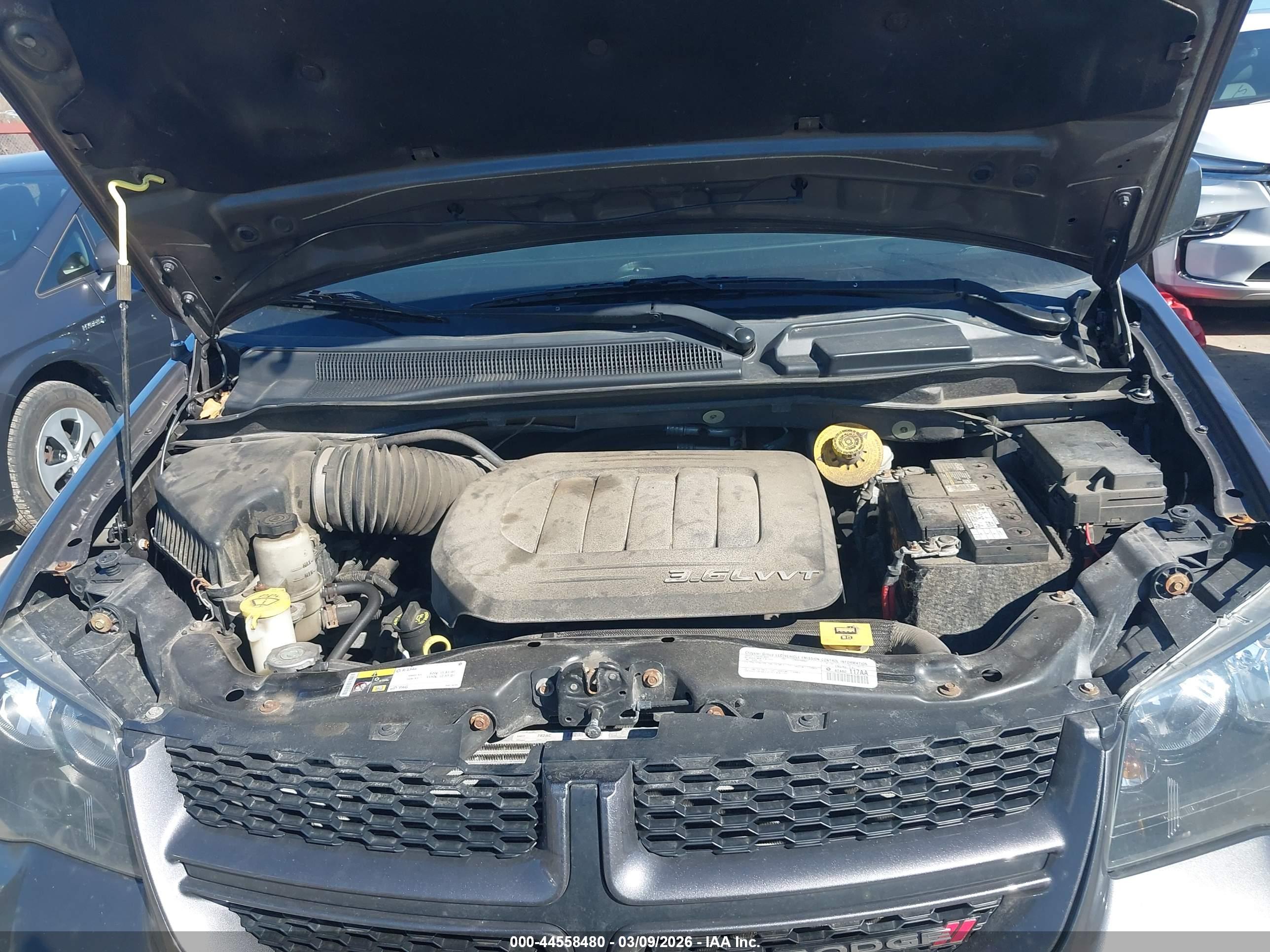 DODGE GRAND image 10
