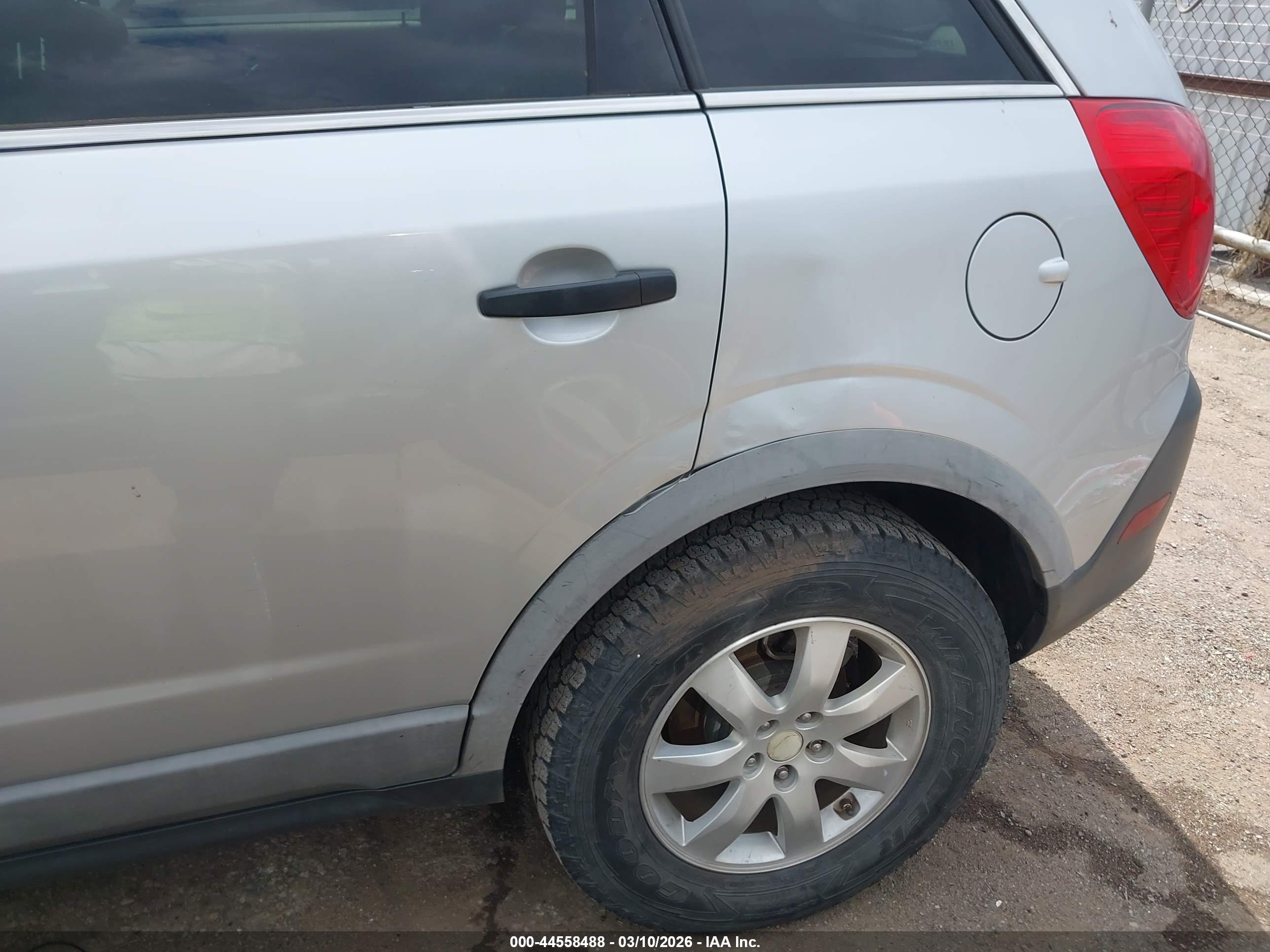 CHEVROLET CAPTIVA image 6