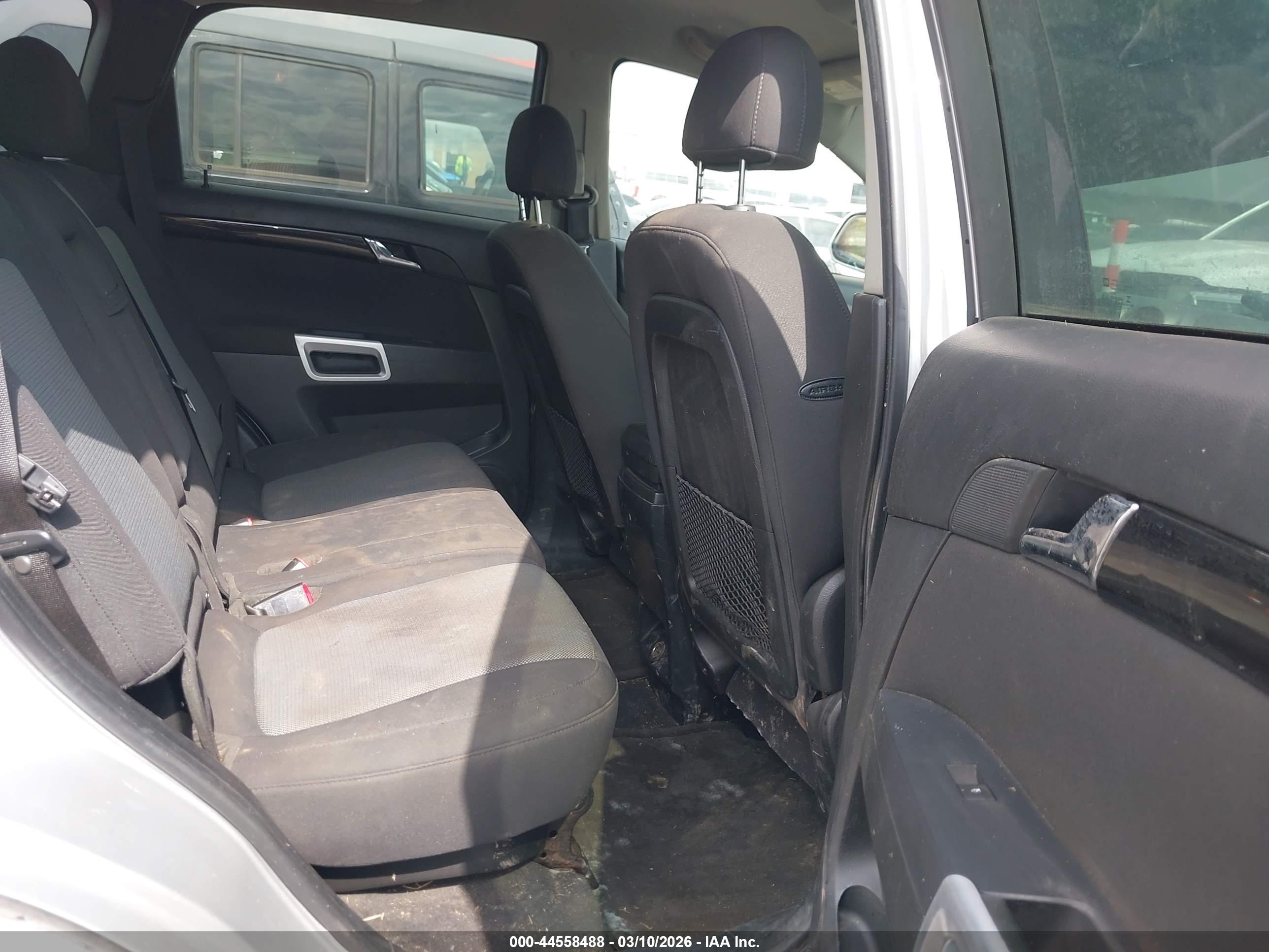 CHEVROLET CAPTIVA image 8