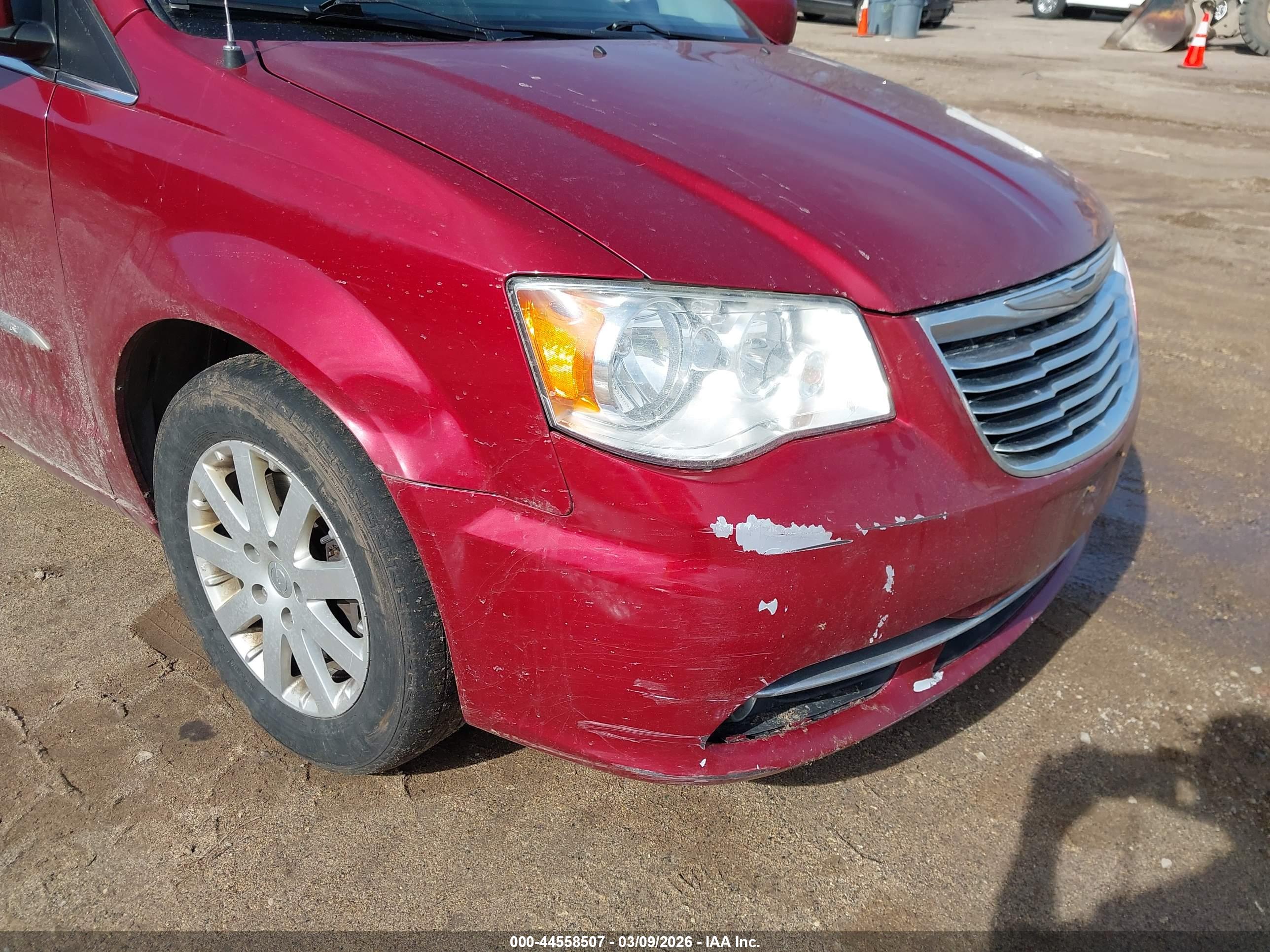 CHRYSLER TOWN image 6