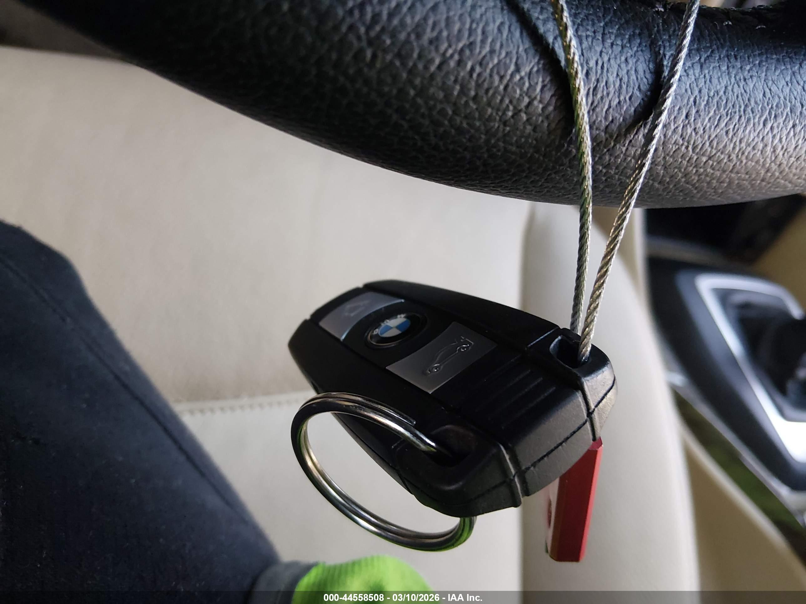 BMW X1 image 11