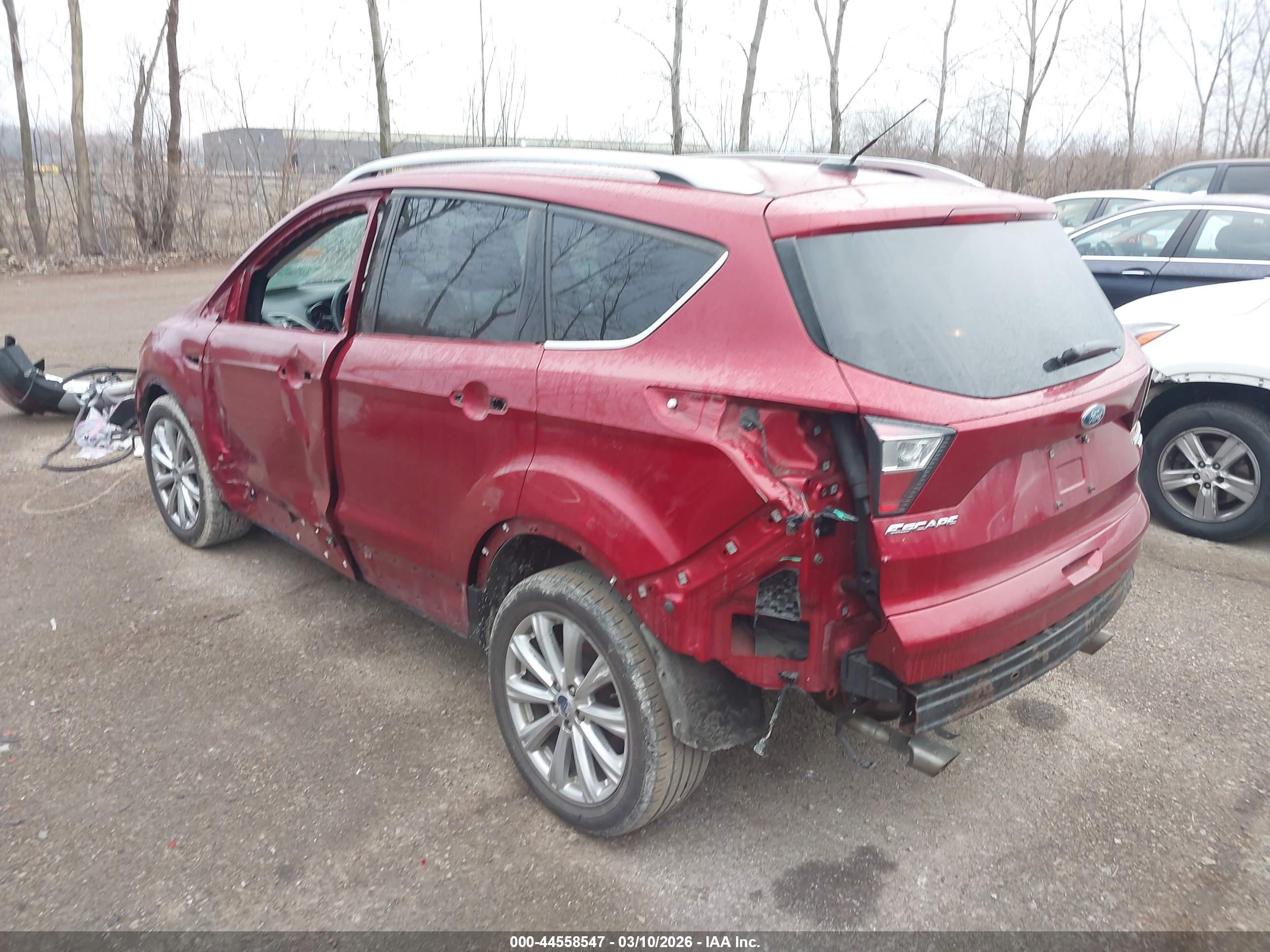 FORD ESCAPE image 3