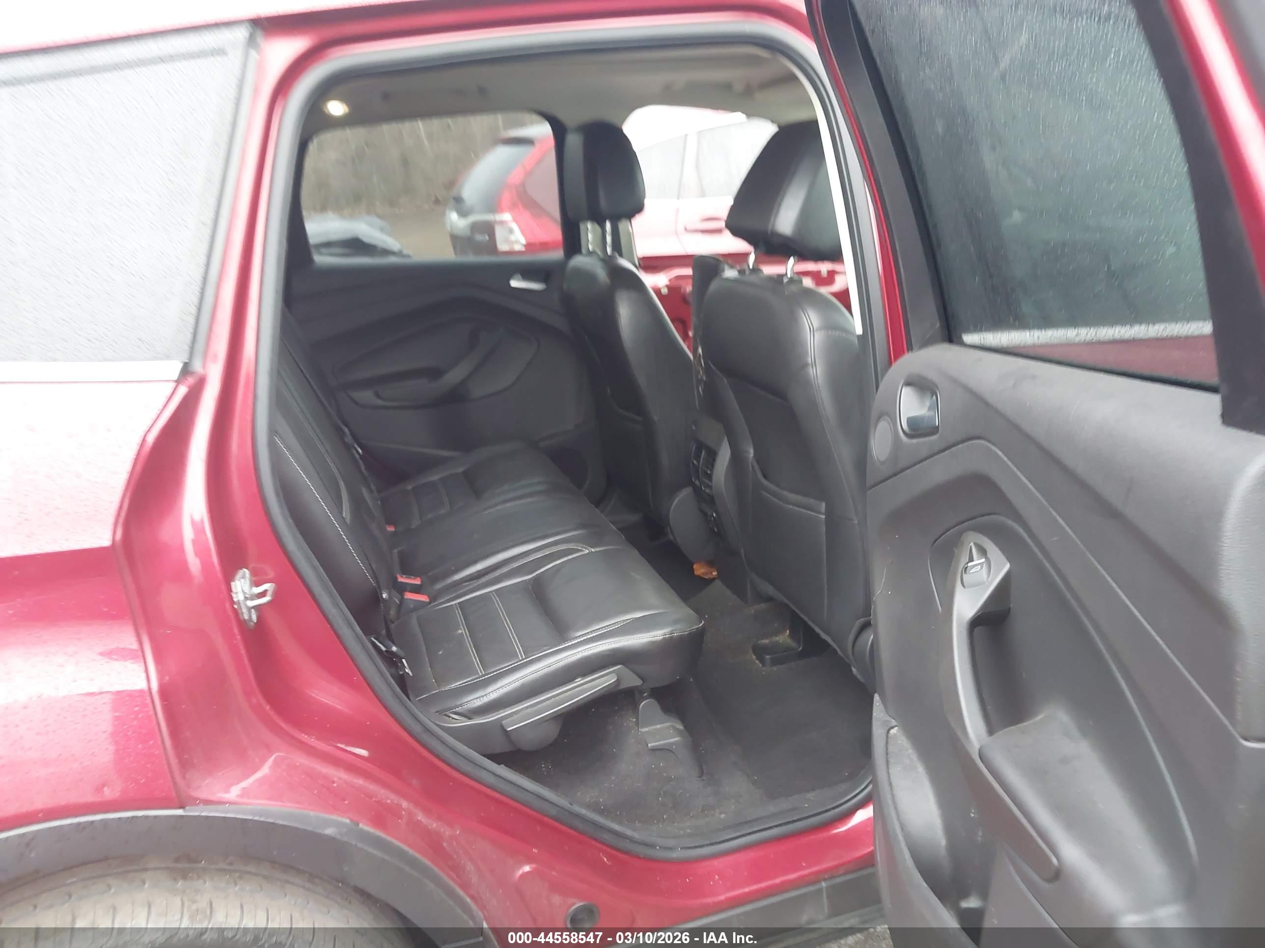 FORD ESCAPE image 8