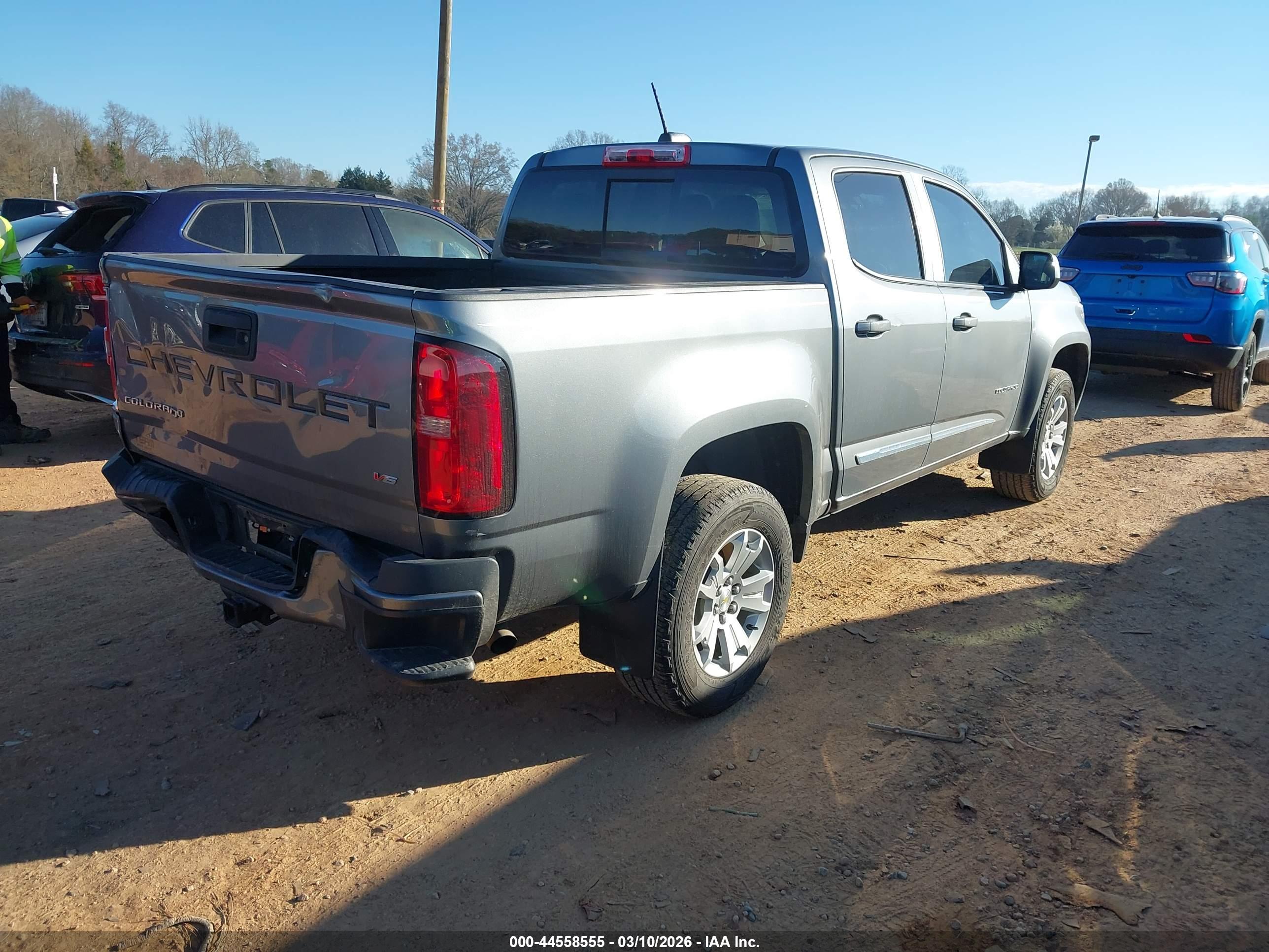 CHEVROLET COLORADO image 4