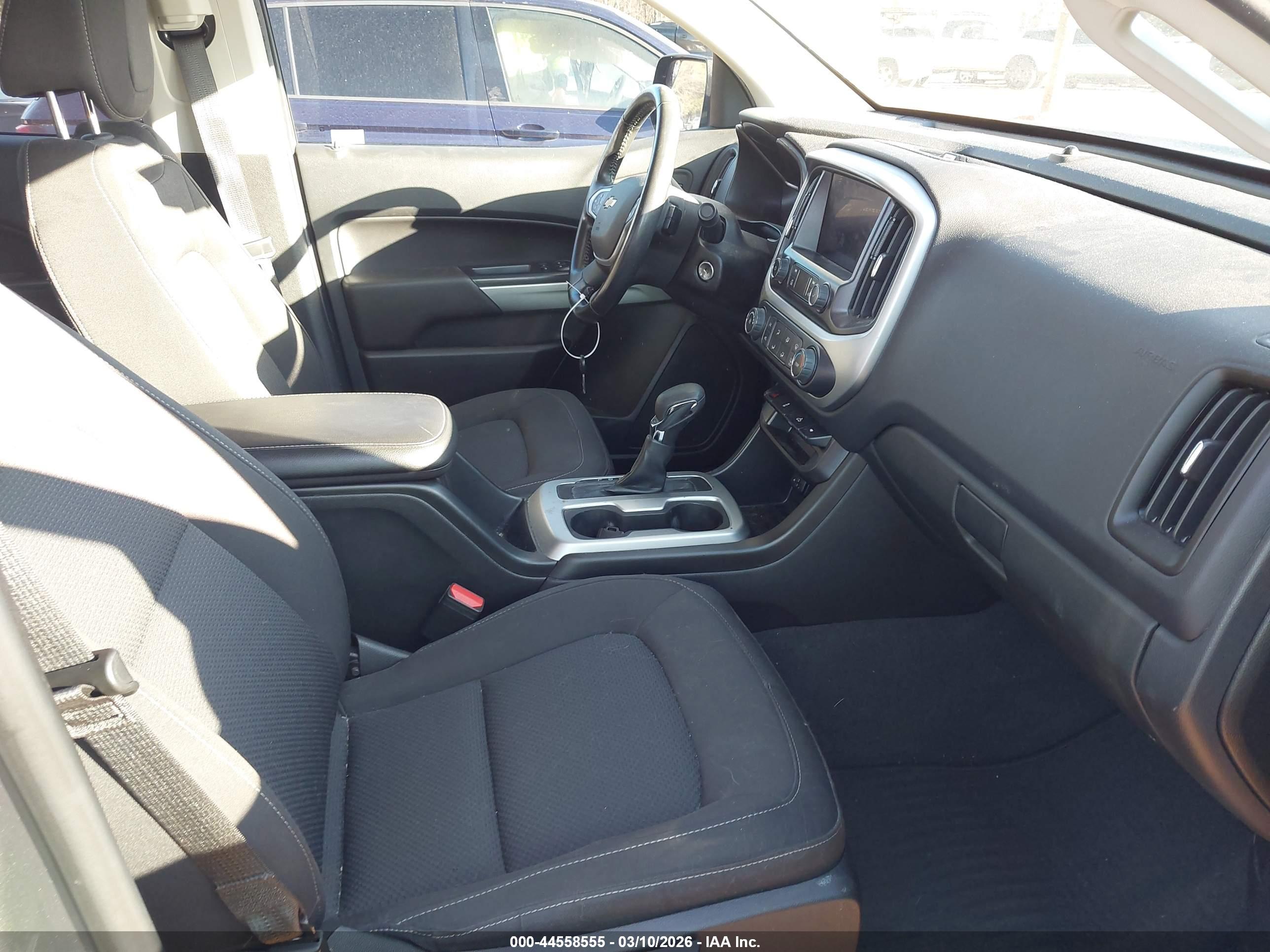 CHEVROLET COLORADO image 5