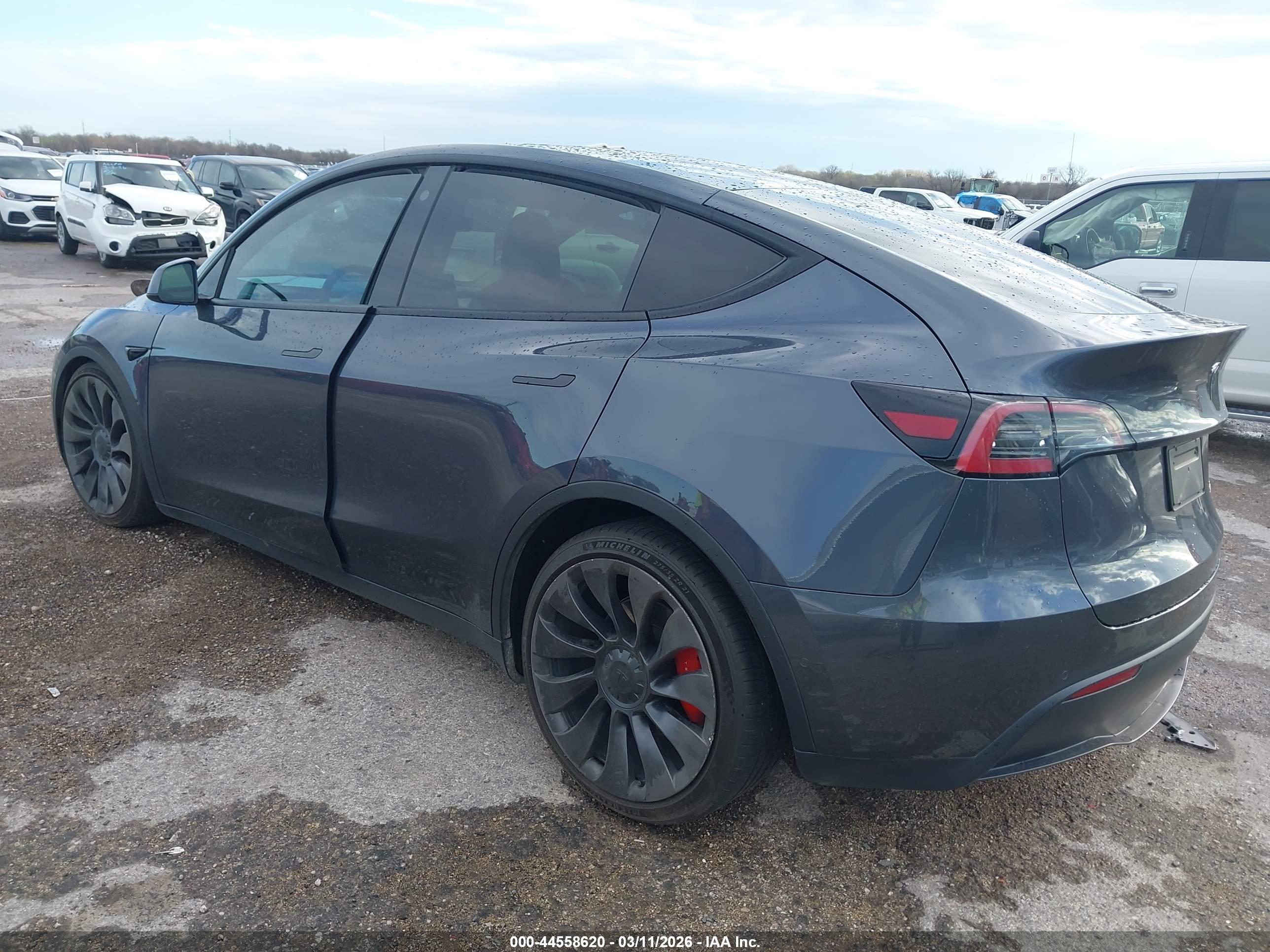 TESLA MODEL image 3