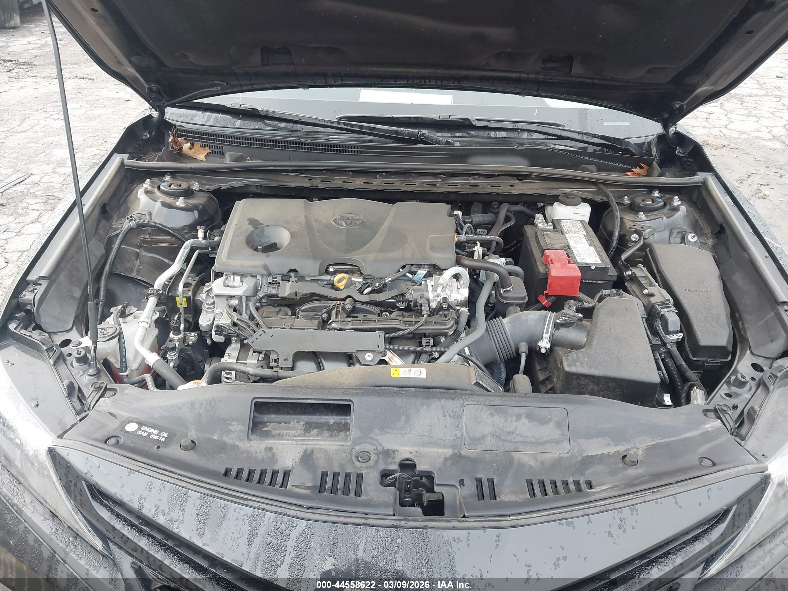 TOYOTA CAMRY image 10