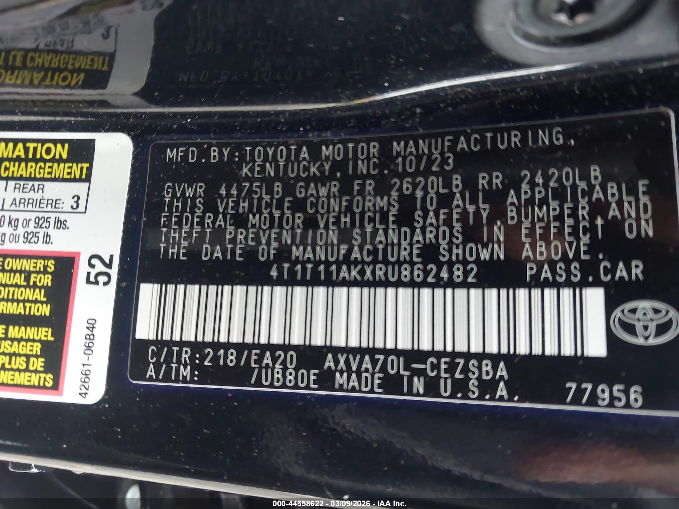 TOYOTA CAMRY image 9