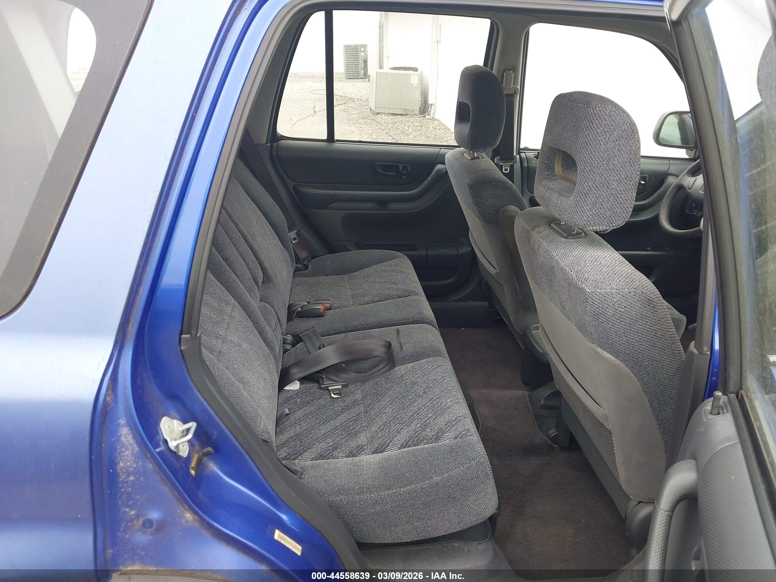 HONDA CR-V image 8