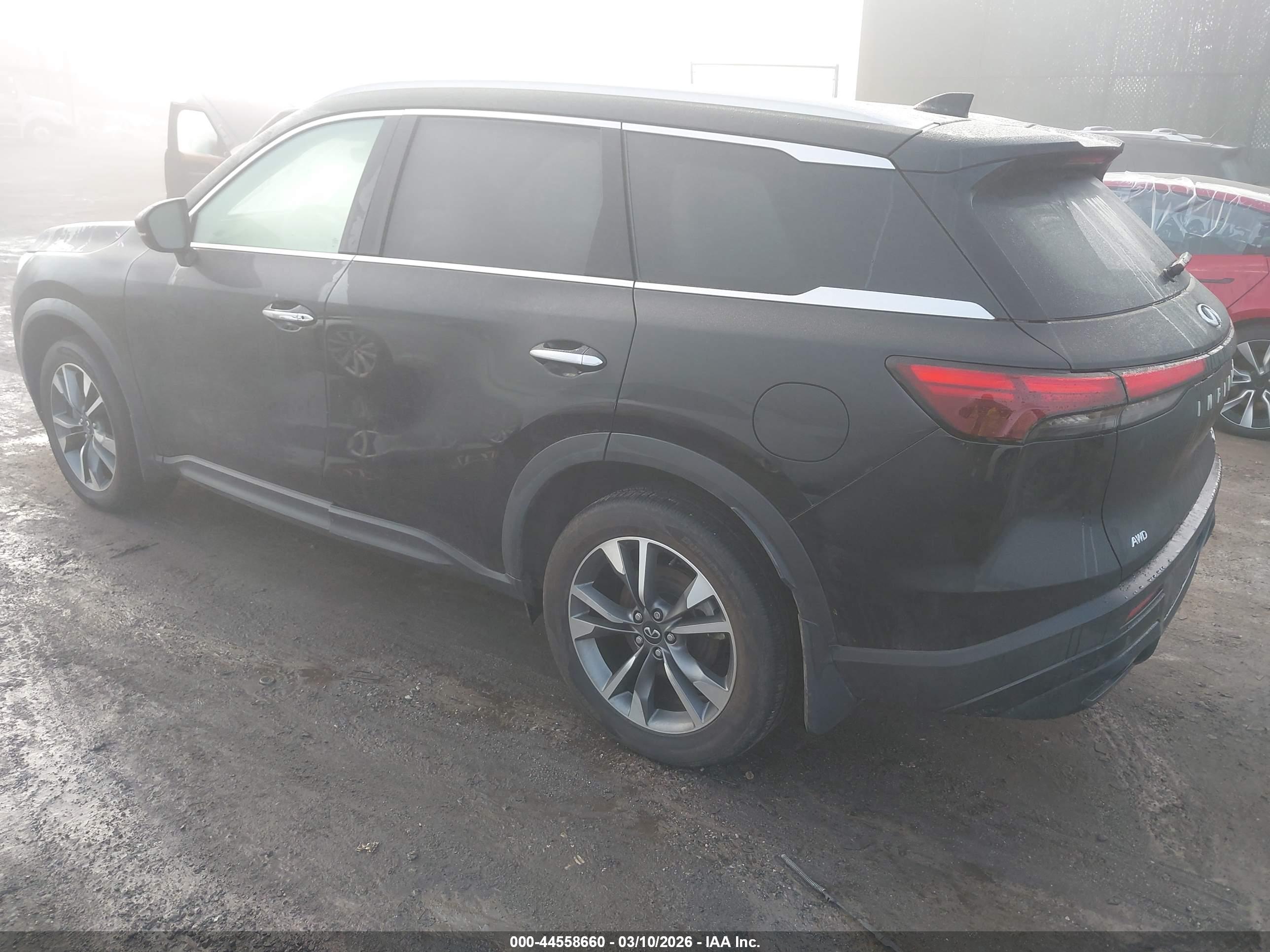 INFINITI QX60 image 3