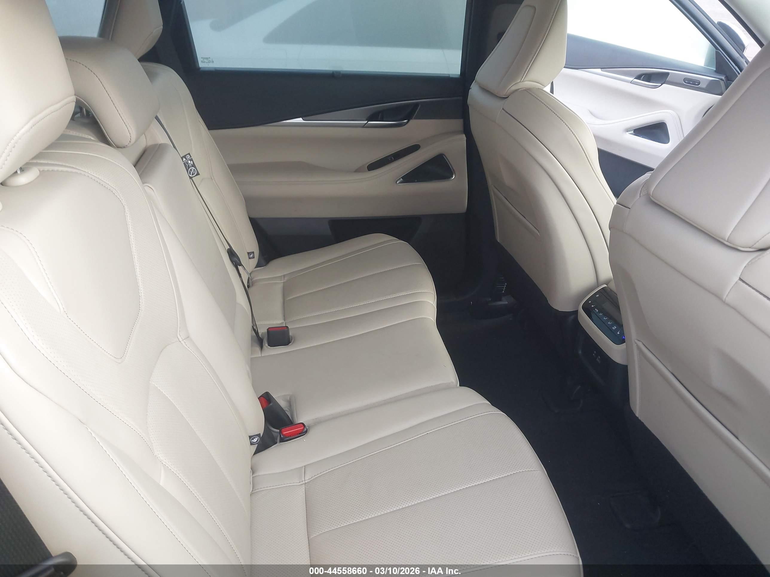 INFINITI QX60 image 8