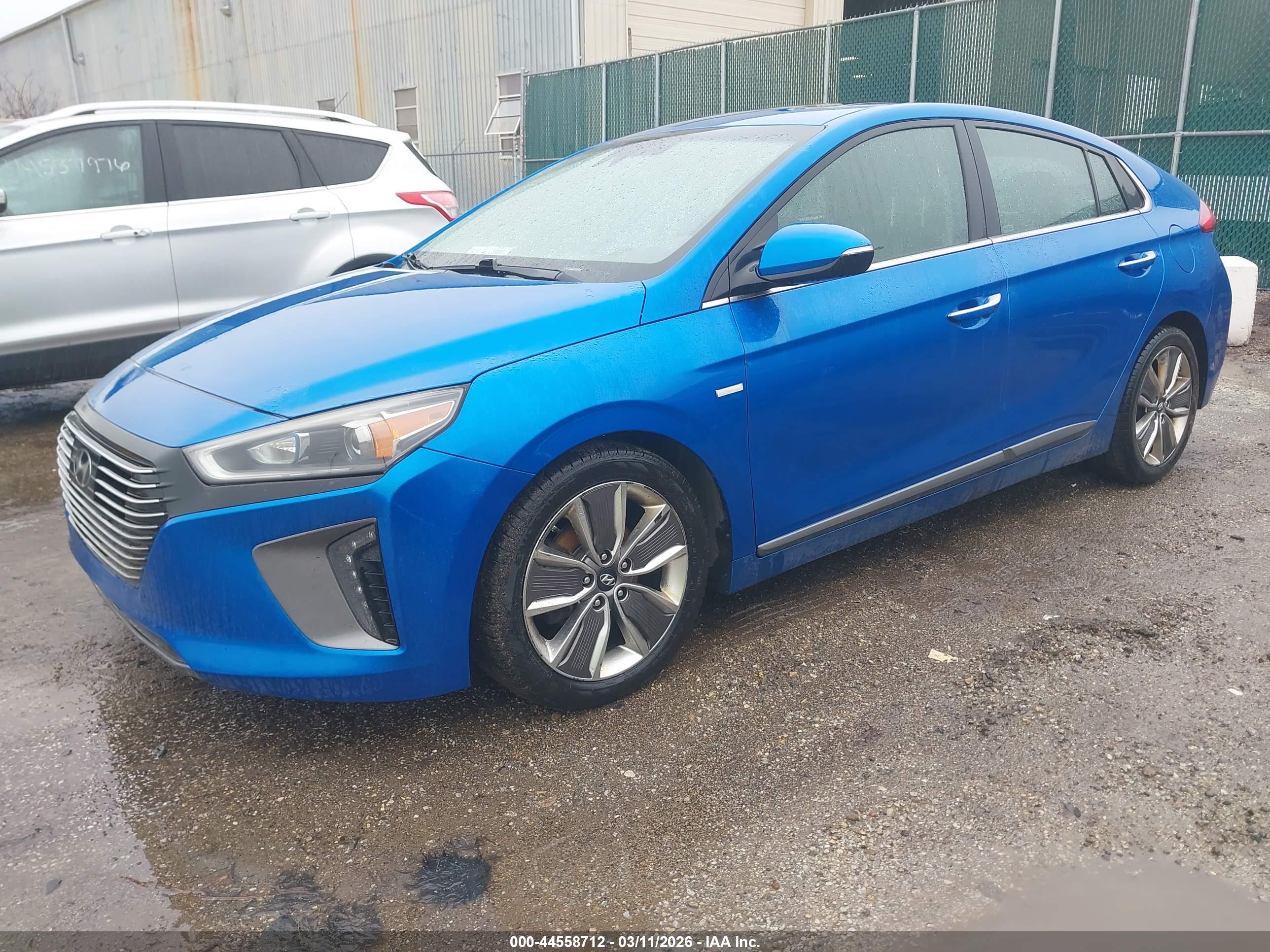 HYUNDAI IONIQ image 2