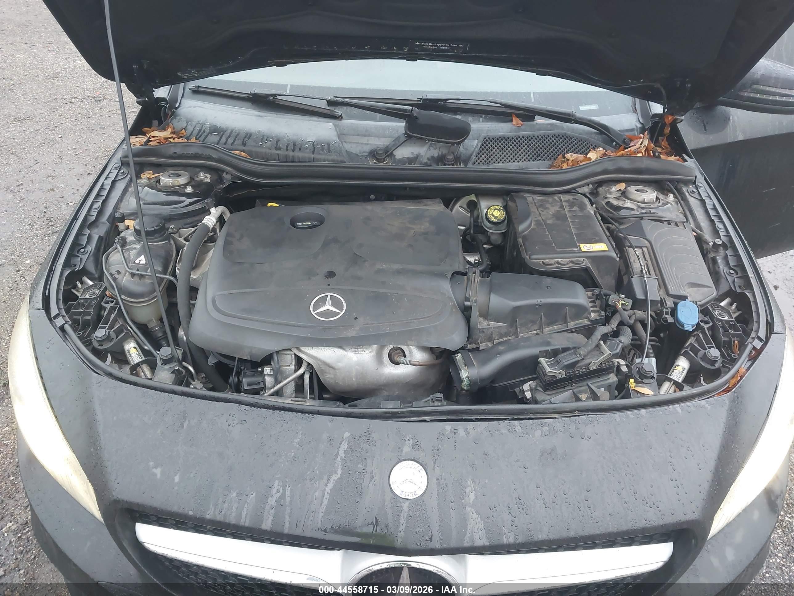 MERCEDES-BENZ CLA image 10