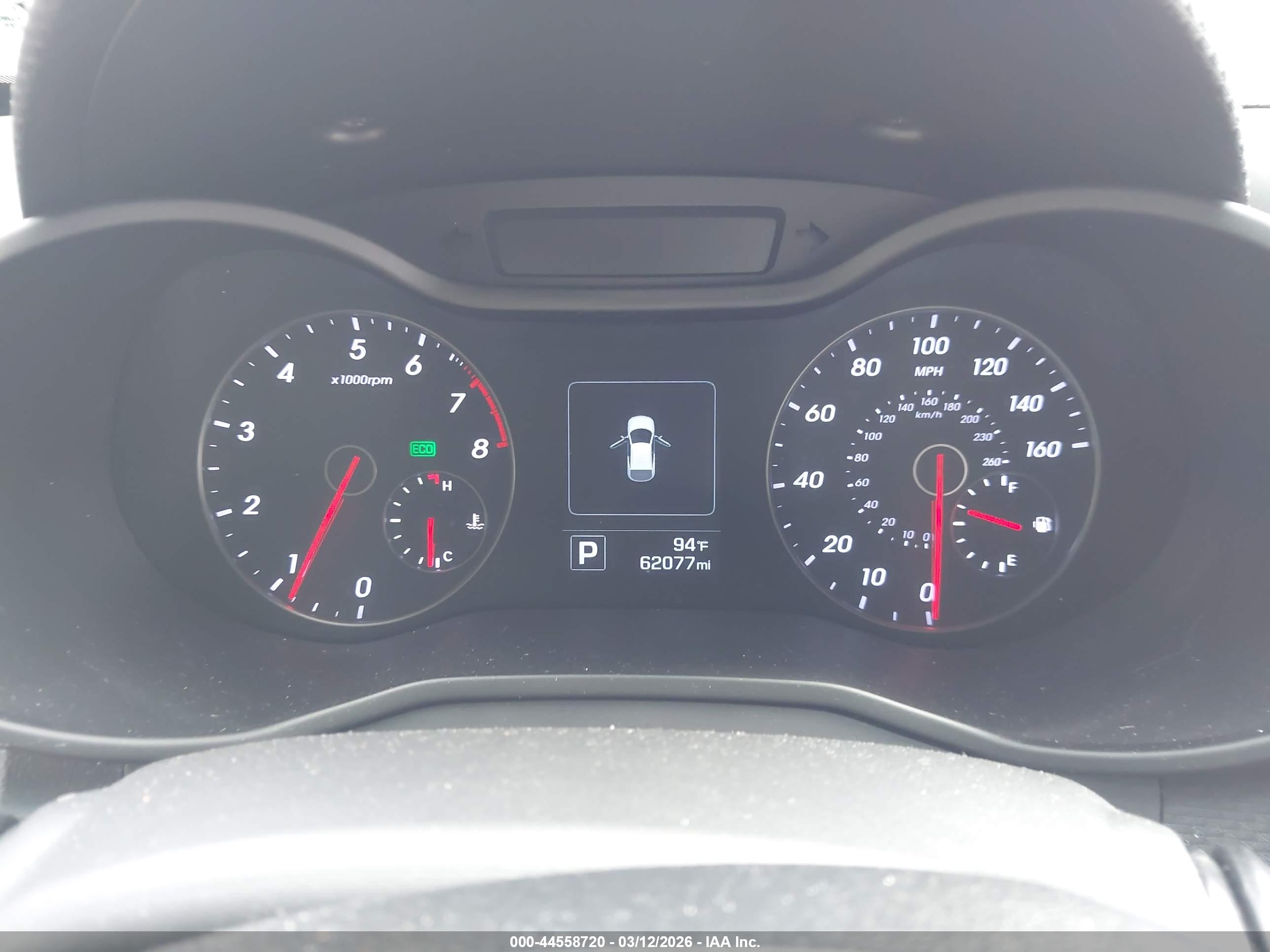 HYUNDAI VELOSTER image 7