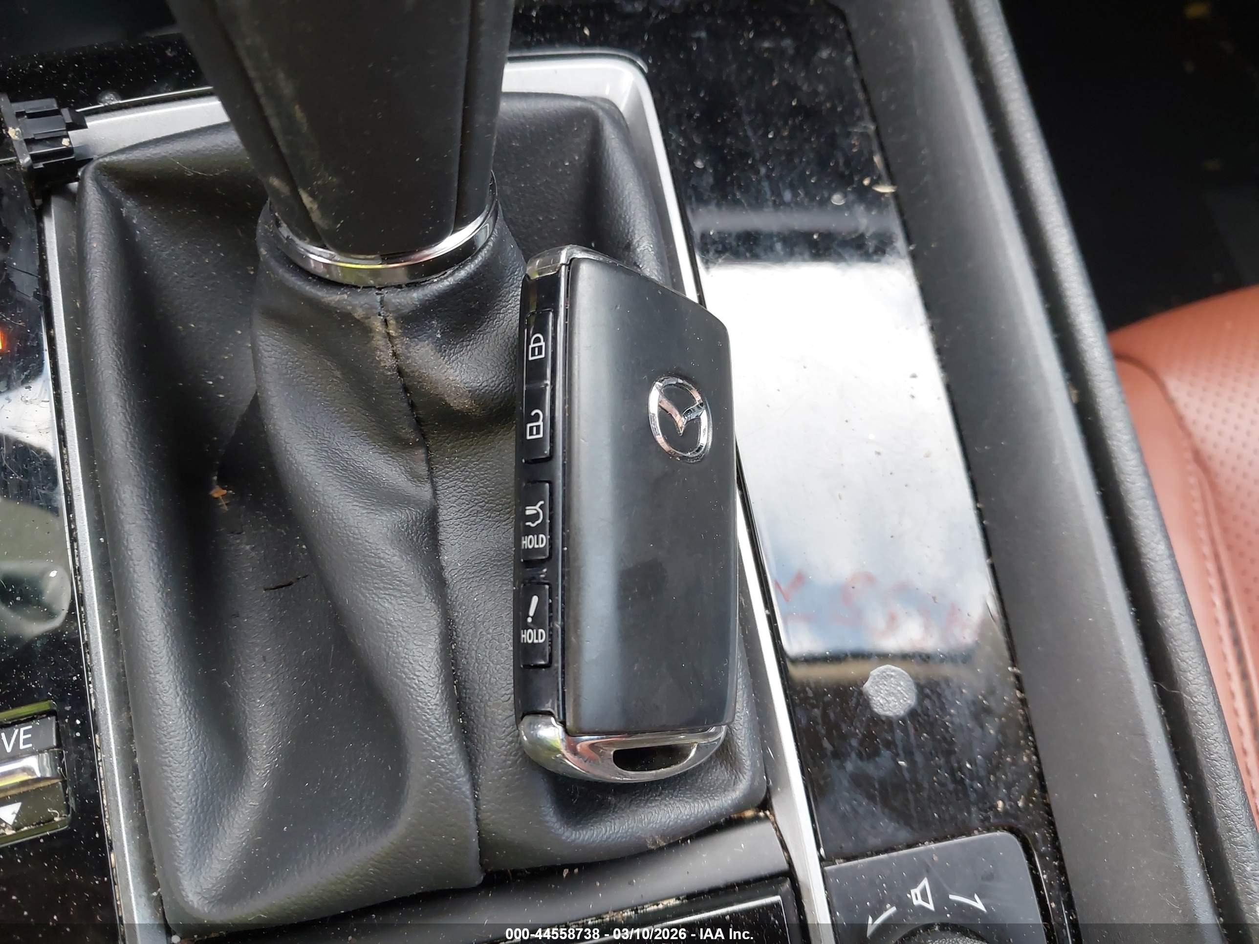 MAZDA CX-50 image 11