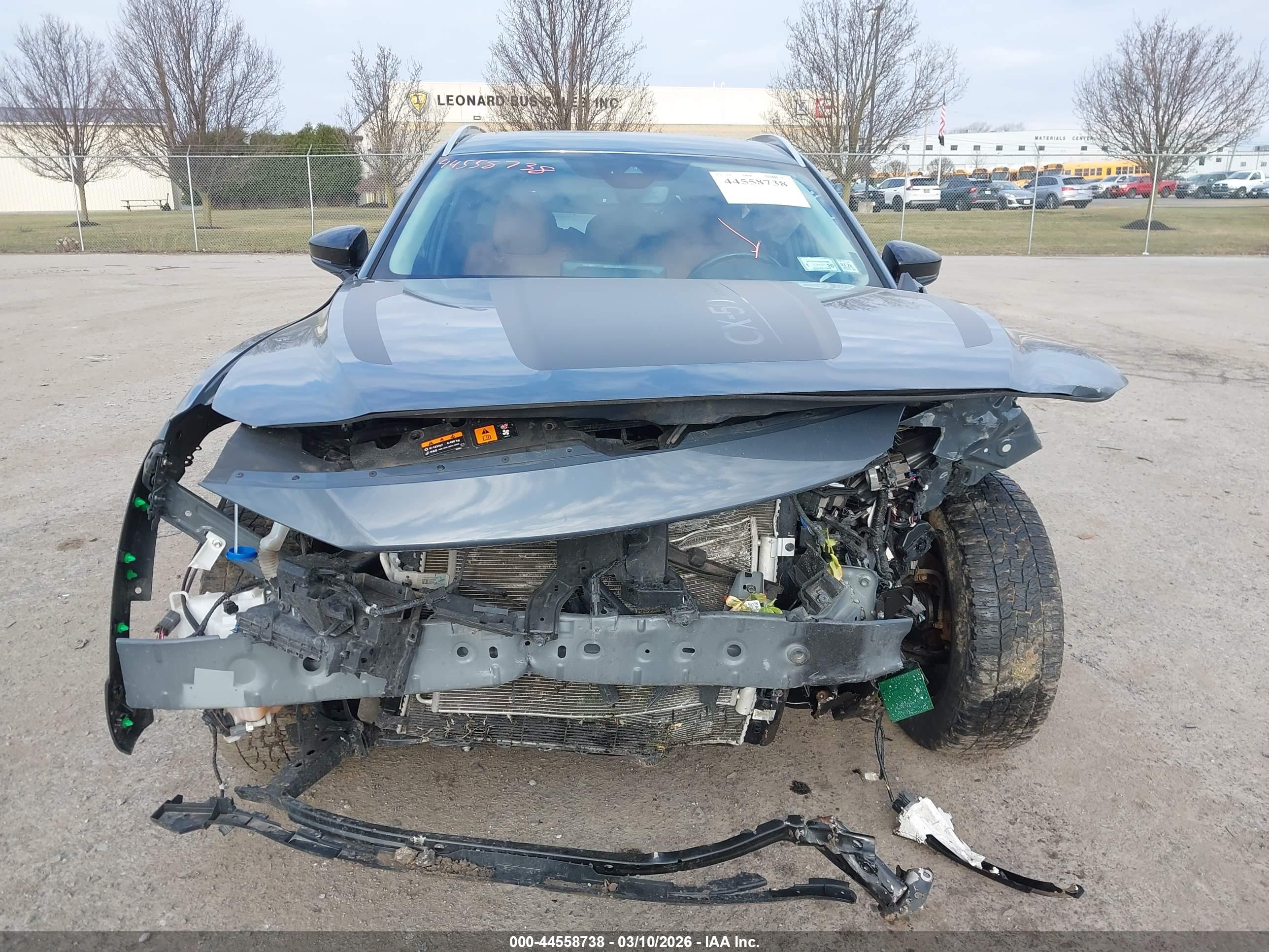 MAZDA CX-50 image 6