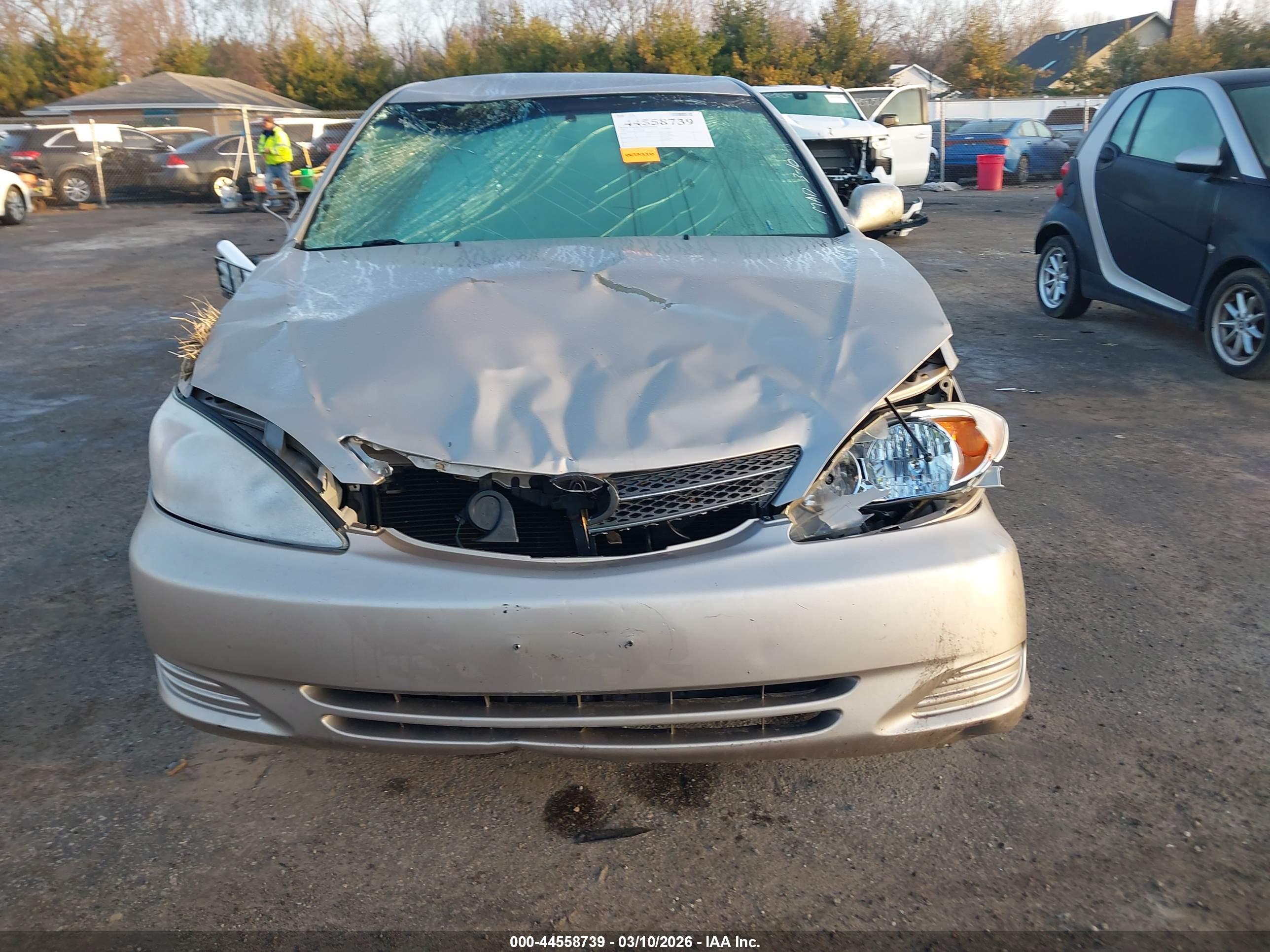 TOYOTA CAMRY image 6