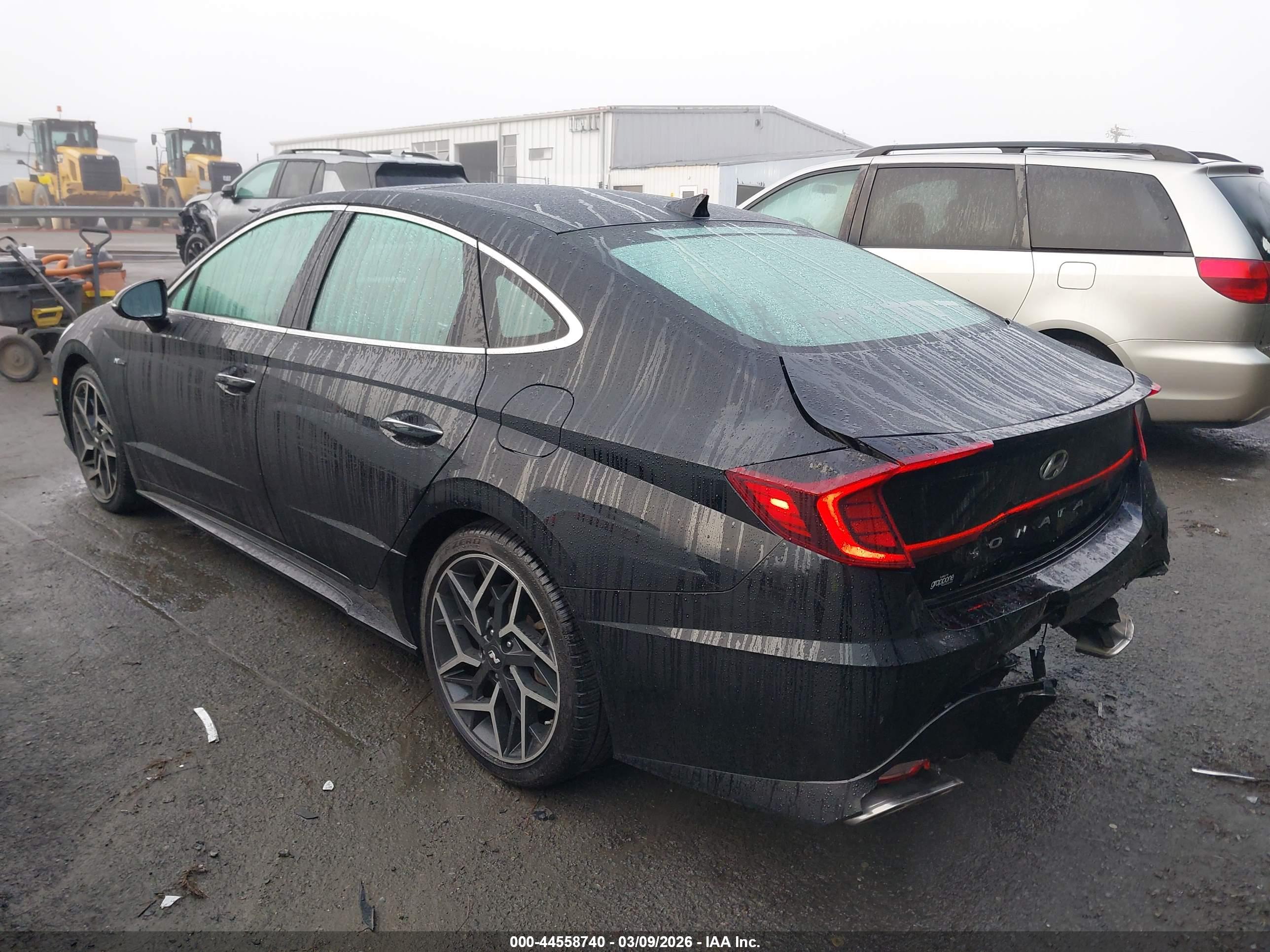 HYUNDAI SONATA image 3