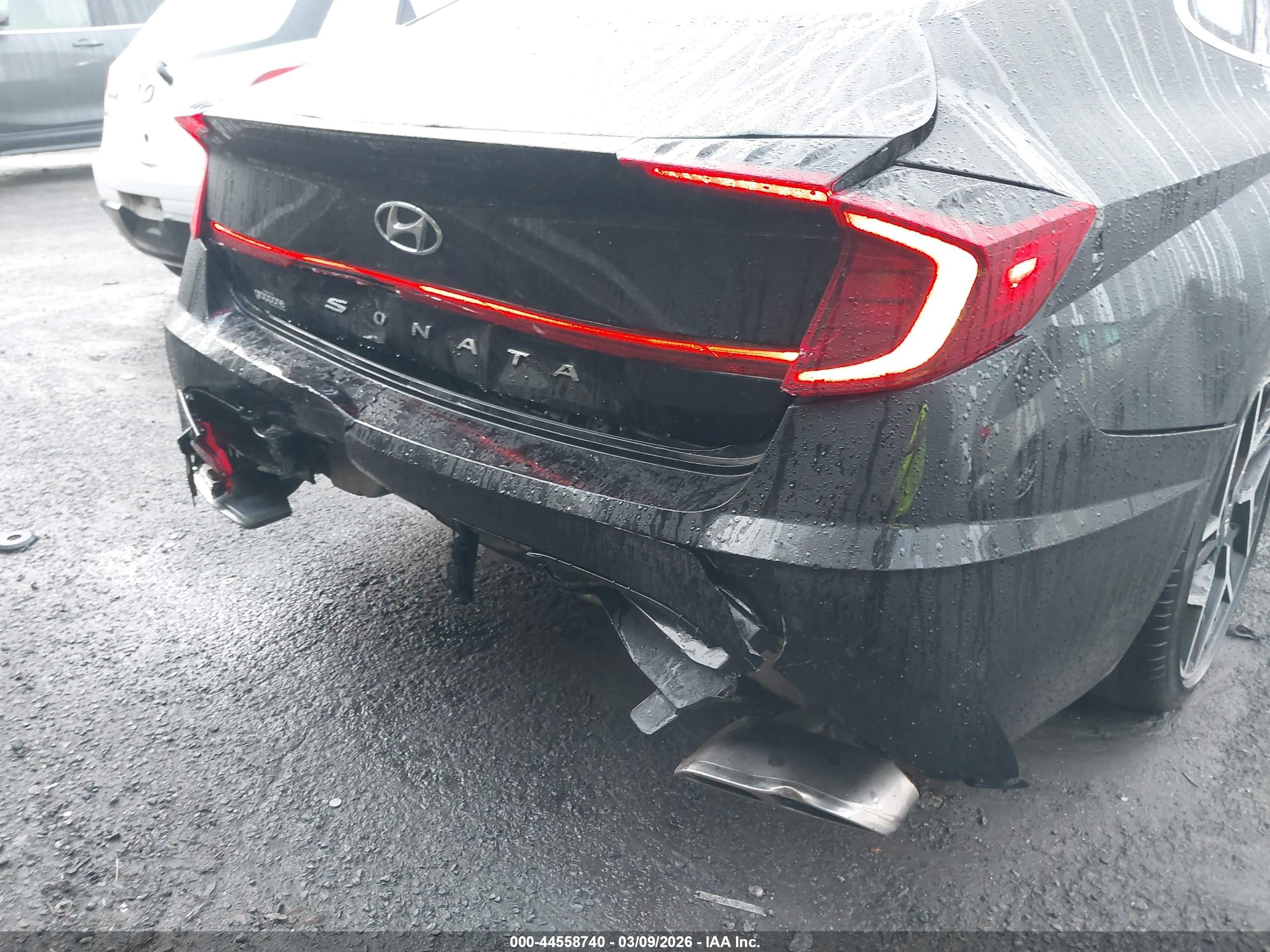 HYUNDAI SONATA image 6