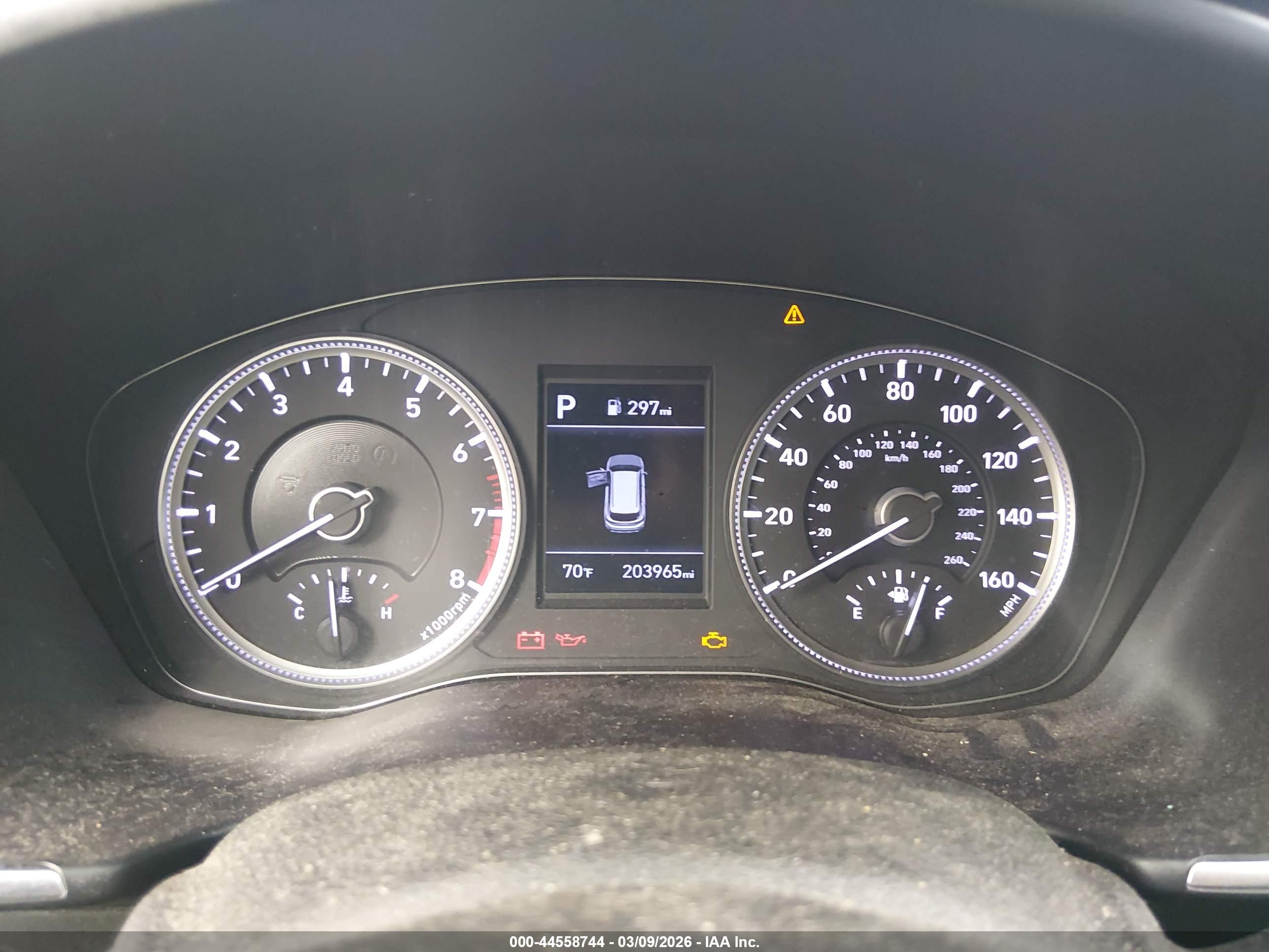 HYUNDAI SANTA image 7