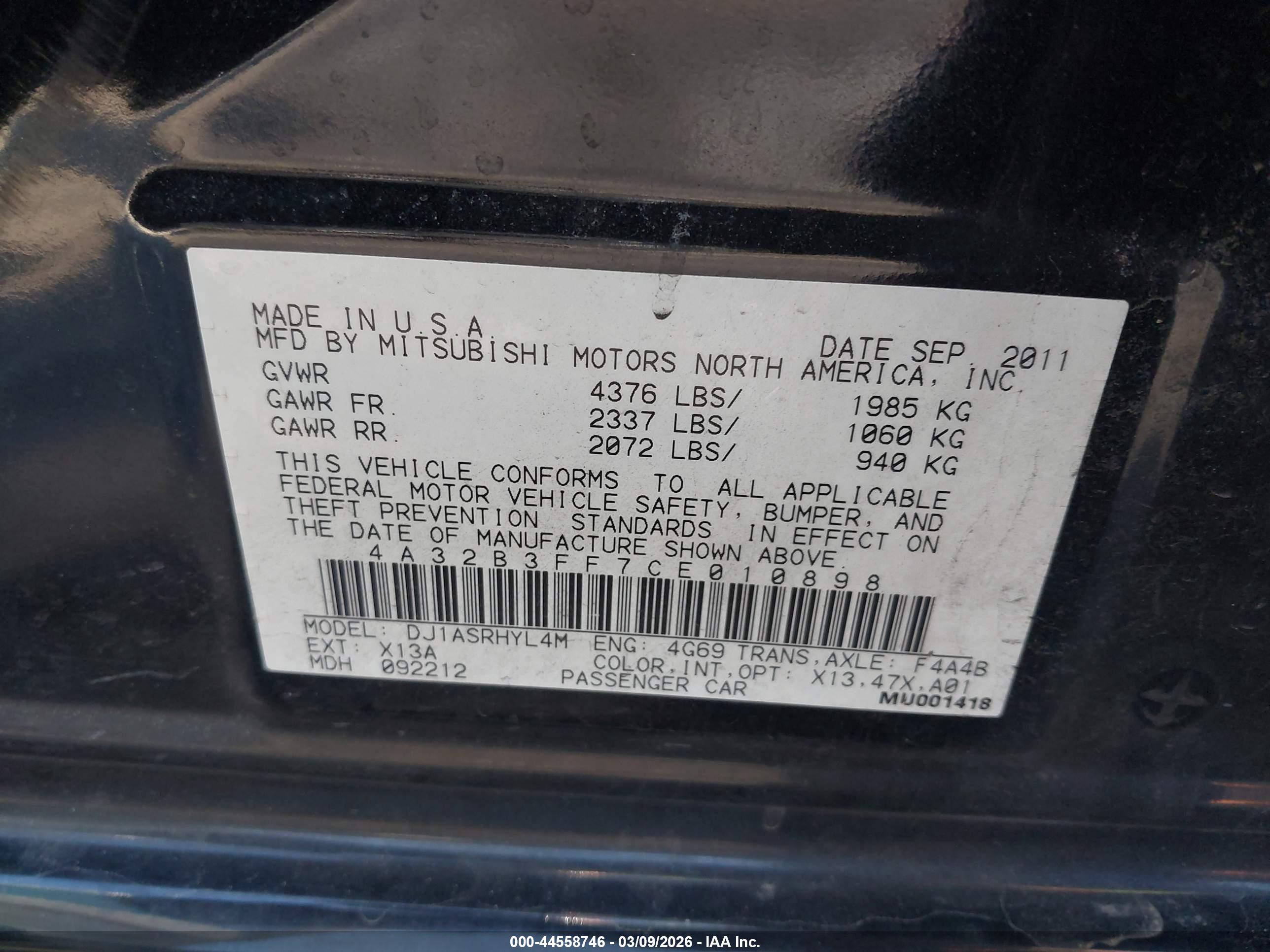 MITSUBISHI GALANT image 9
