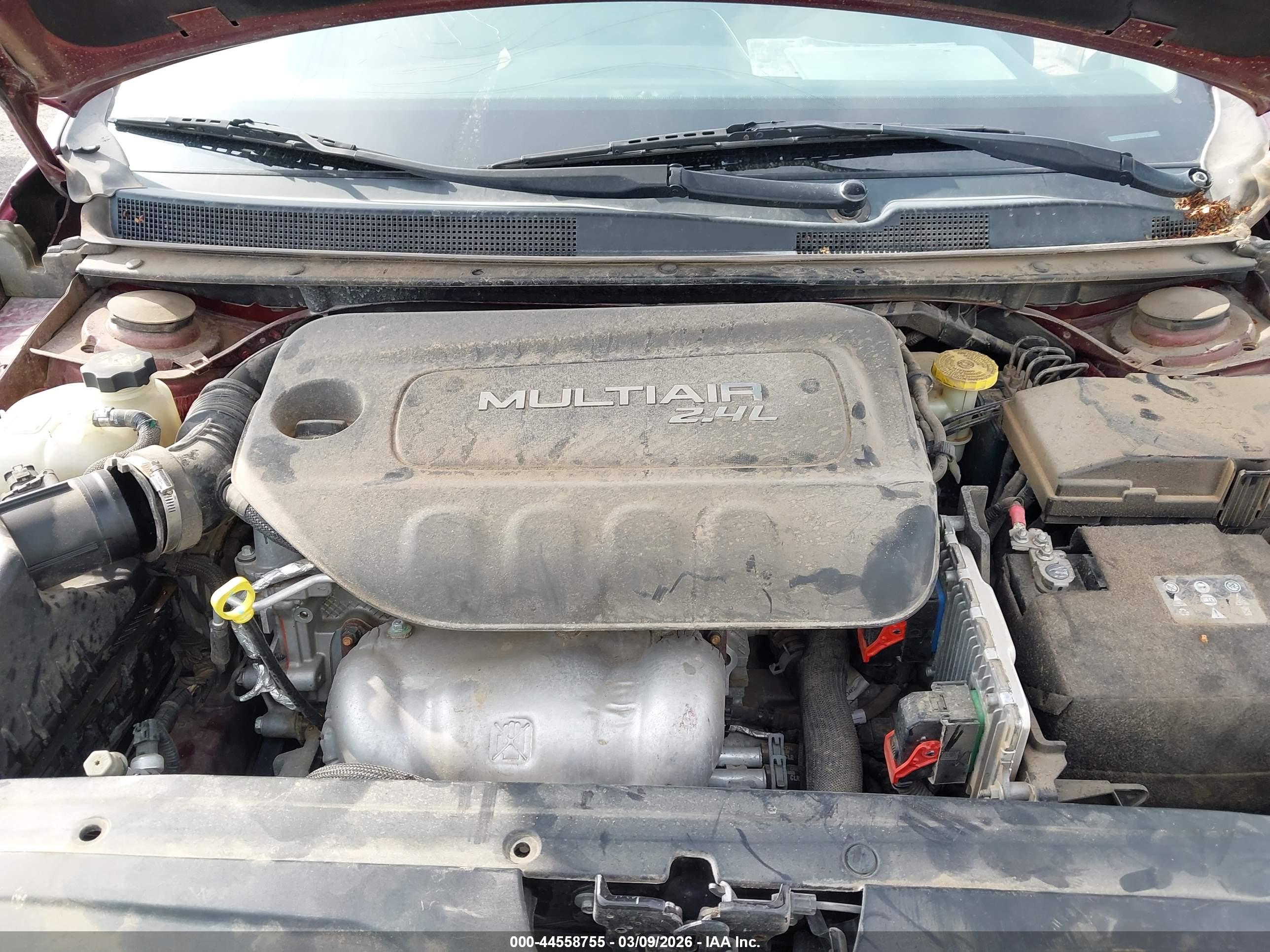 CHRYSLER 200 image 10