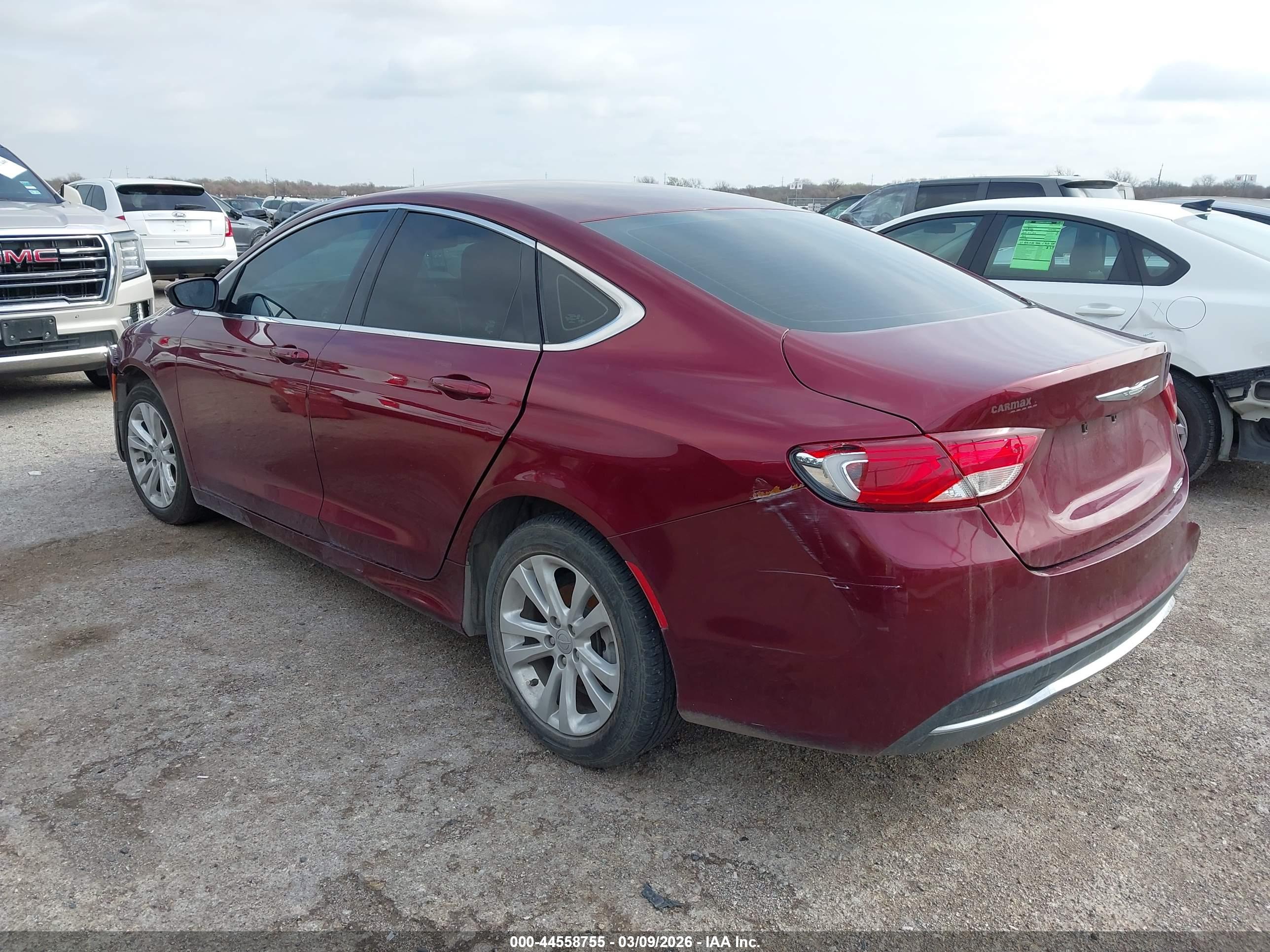 CHRYSLER 200 image 3
